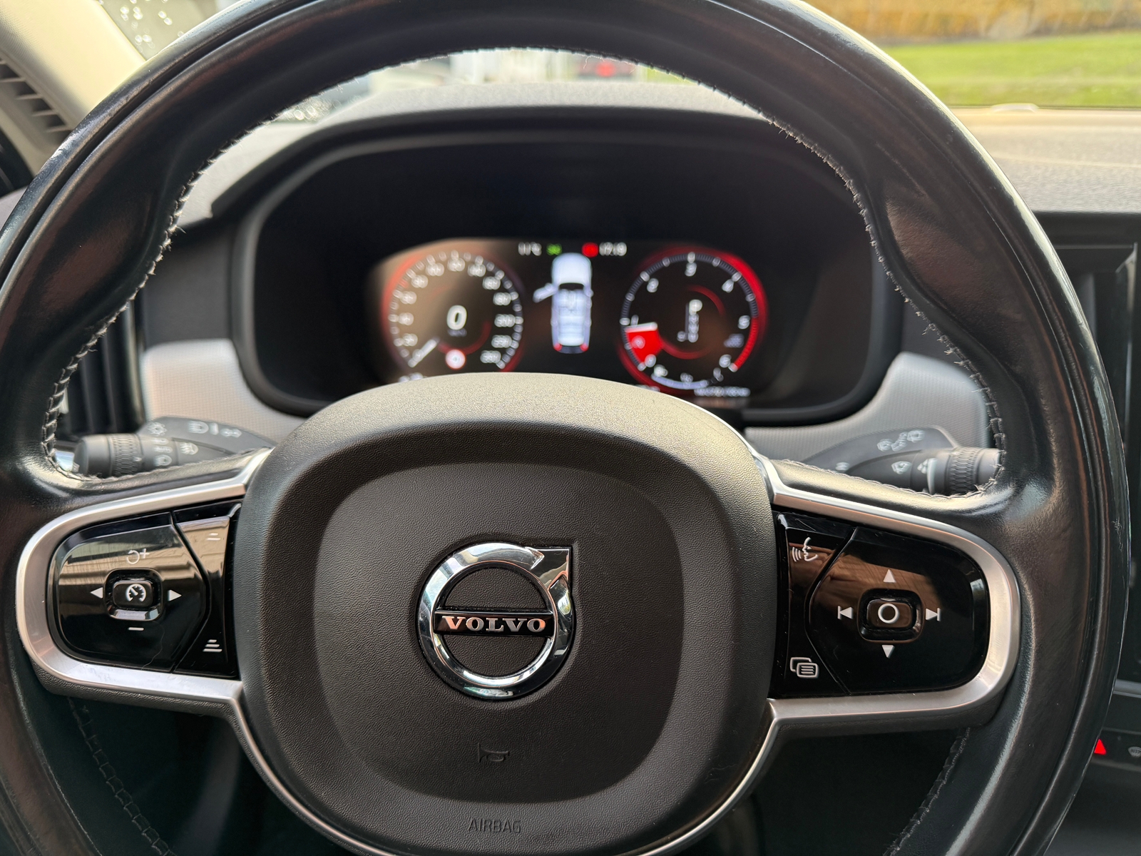 Volvo V90 Cross Country 2020, kuva 7/8