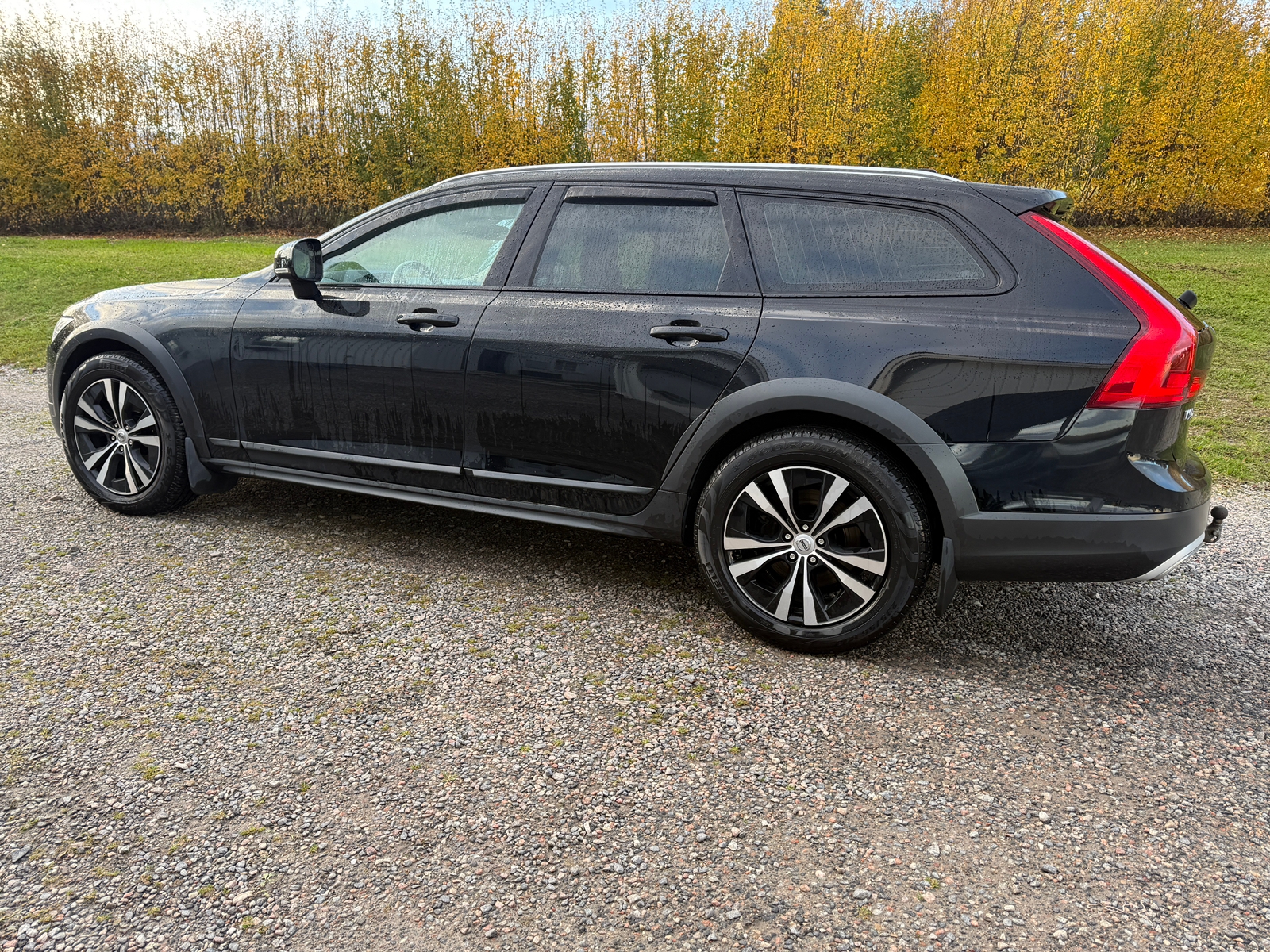 Volvo V90 Cross Country 2020, kuva 6/8