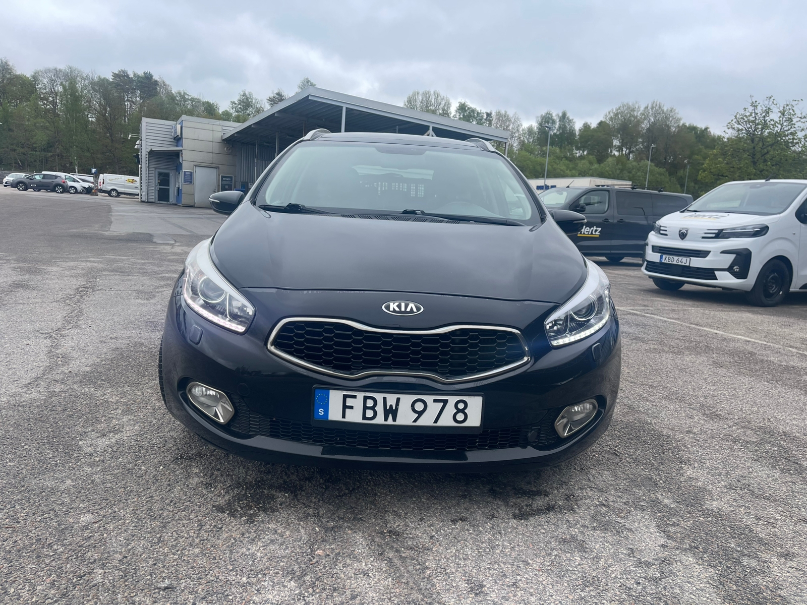 Kia Ceed _sw 1.6 CRDi Manuell 2015, kuva 5/9