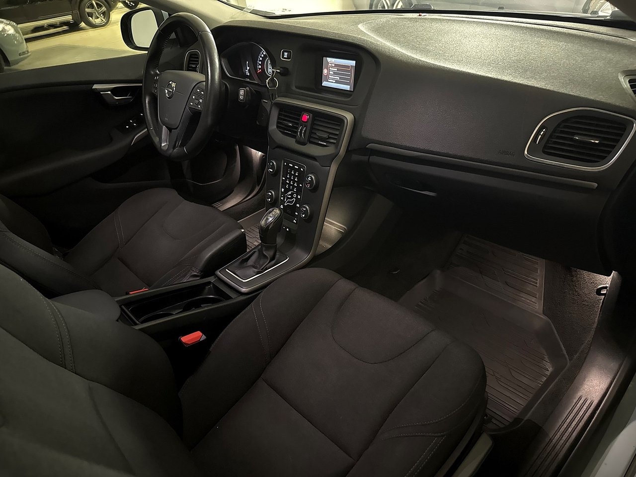 Volvo V40 2018, bild 7/10