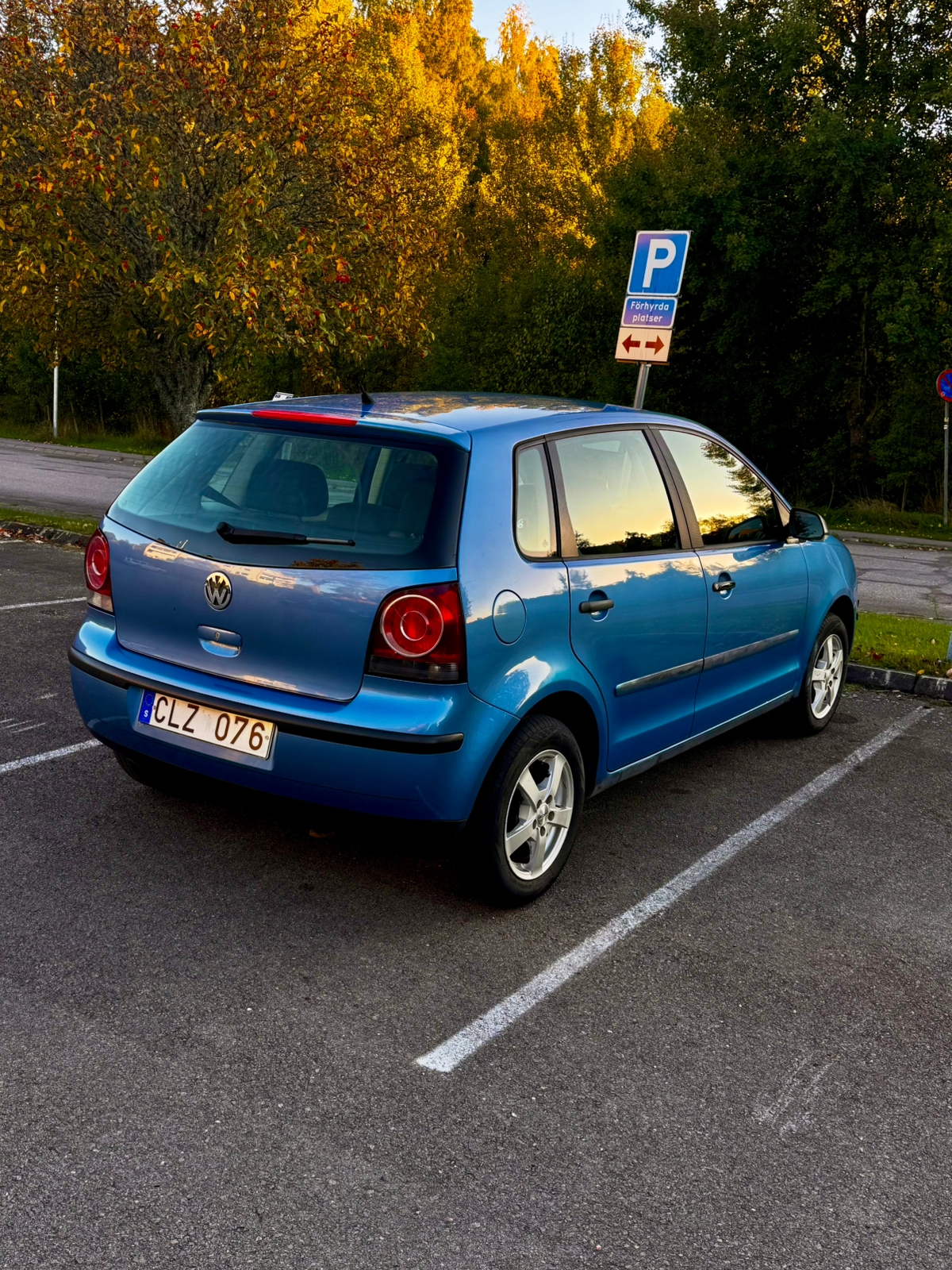 Volkswagen Polo 5-dörrar 1.2 Manuell 2006, bild 5/6