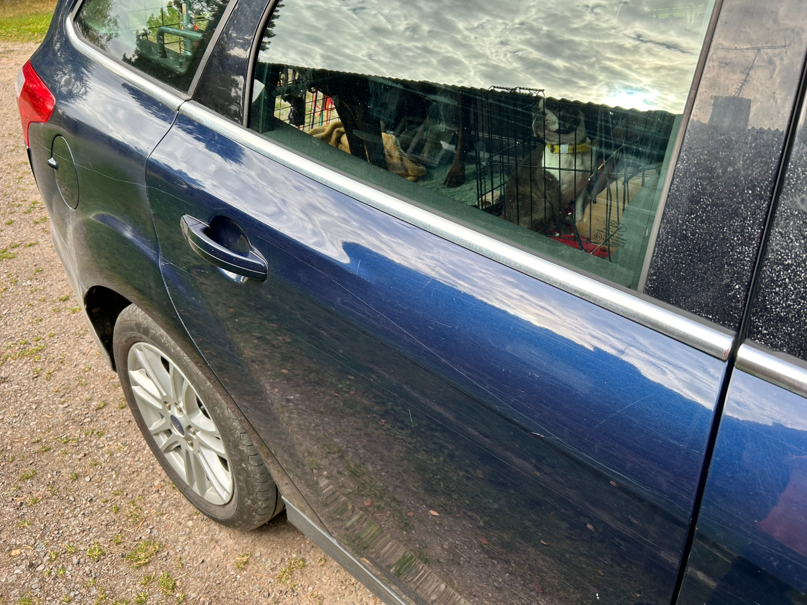 Ford Focus Kombi 1.6 TDCi Manuell 2012, photo 6/6
