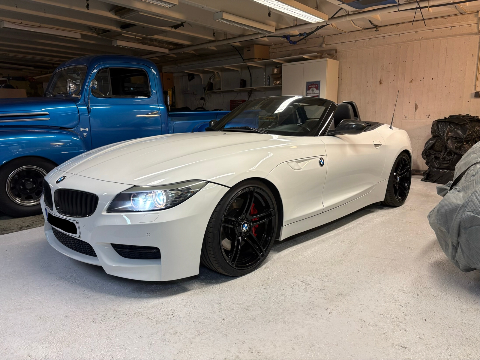 BMW Z4 sDrive35is DCT Svensksåld 2011, bild 3/10