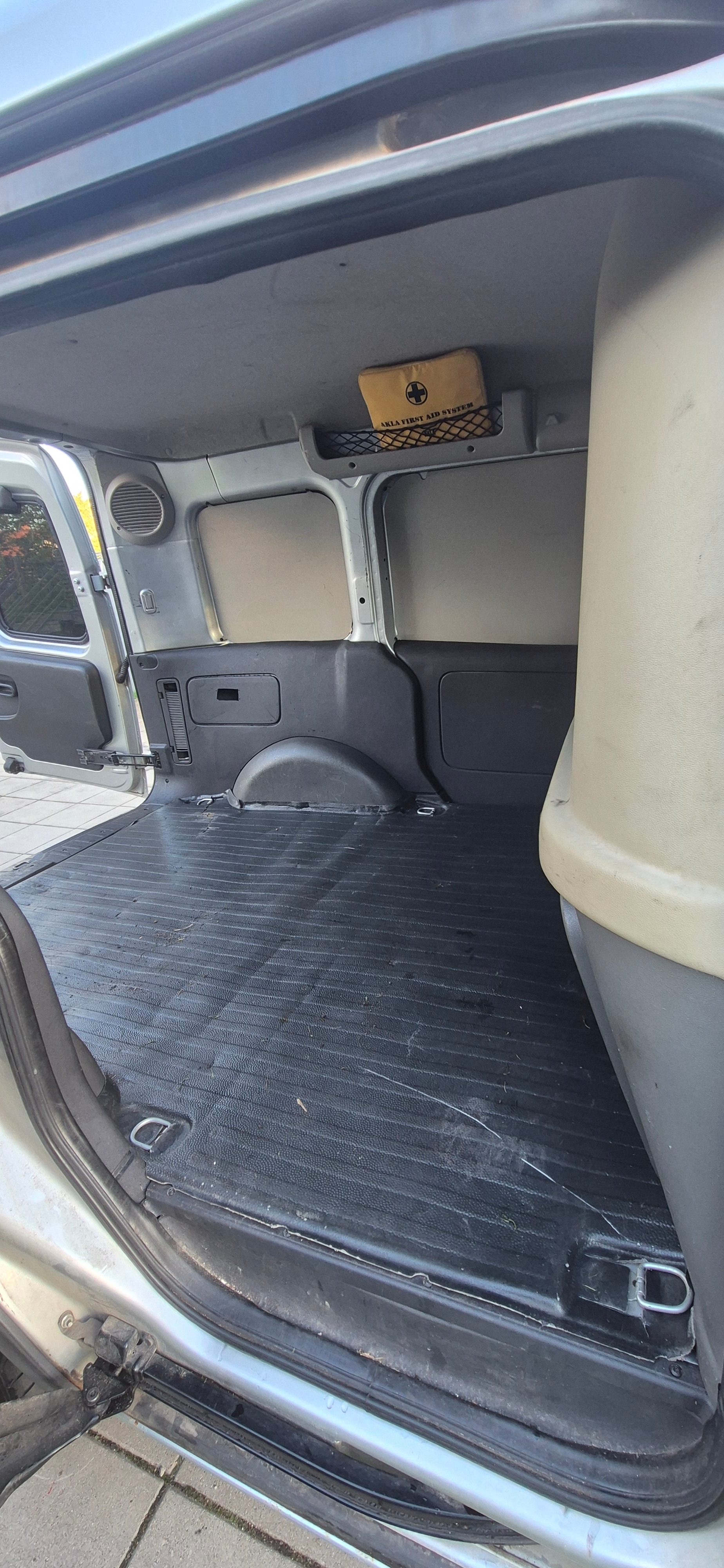 Opel Combo 2009, bild 5/10
