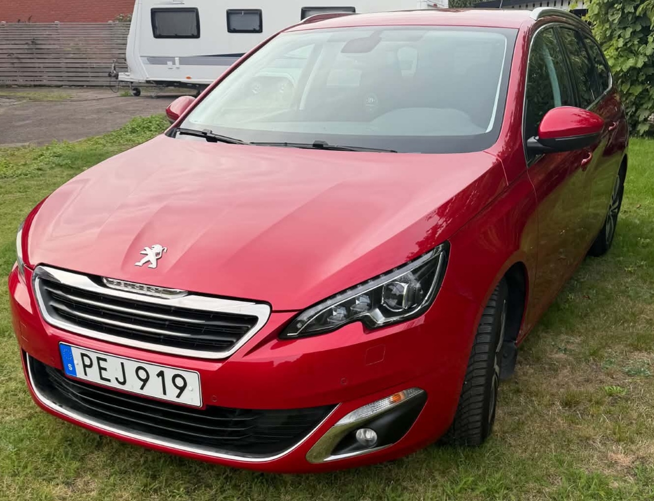 Peugeot 308 2017, bild 2/10