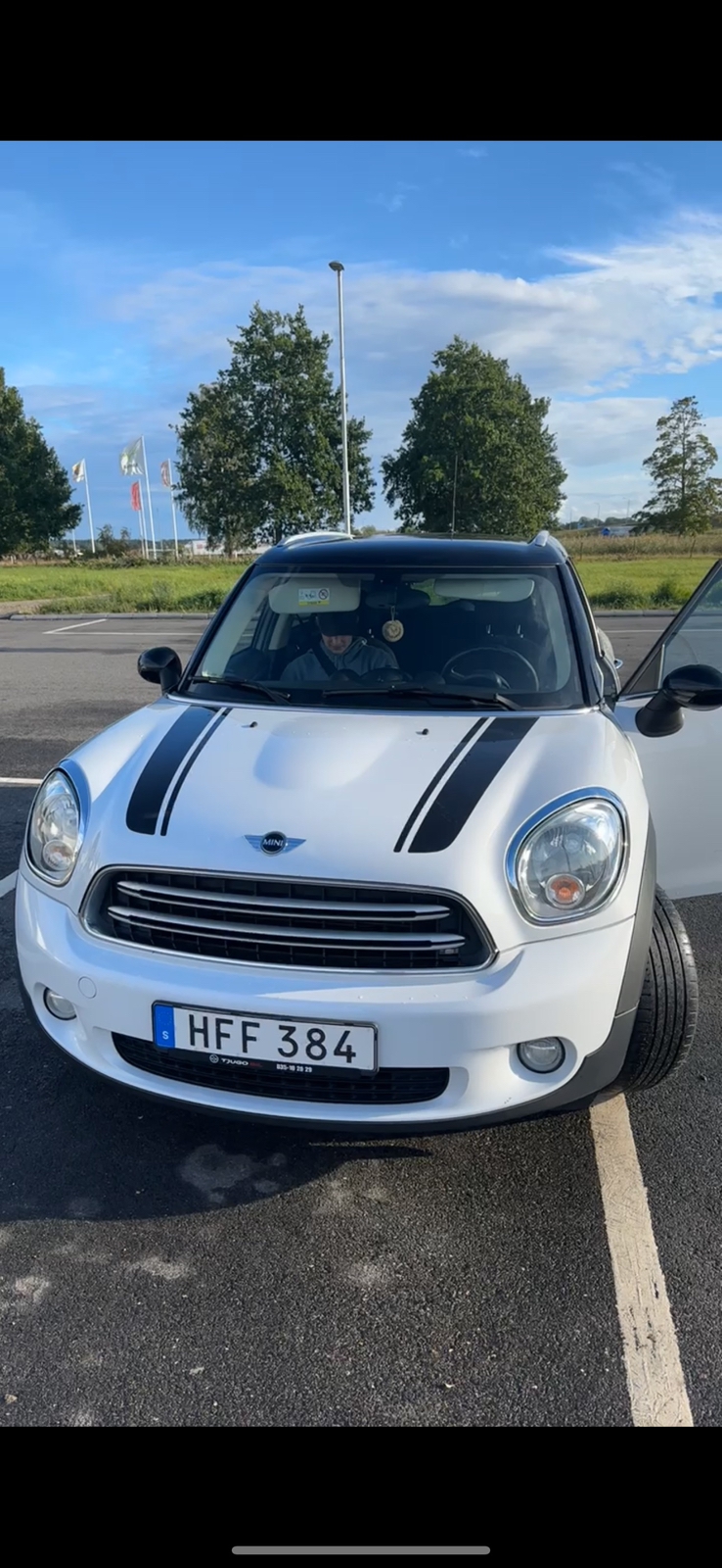 MINI Countryman Cooper D Manuell 2015, kuva 2/5
