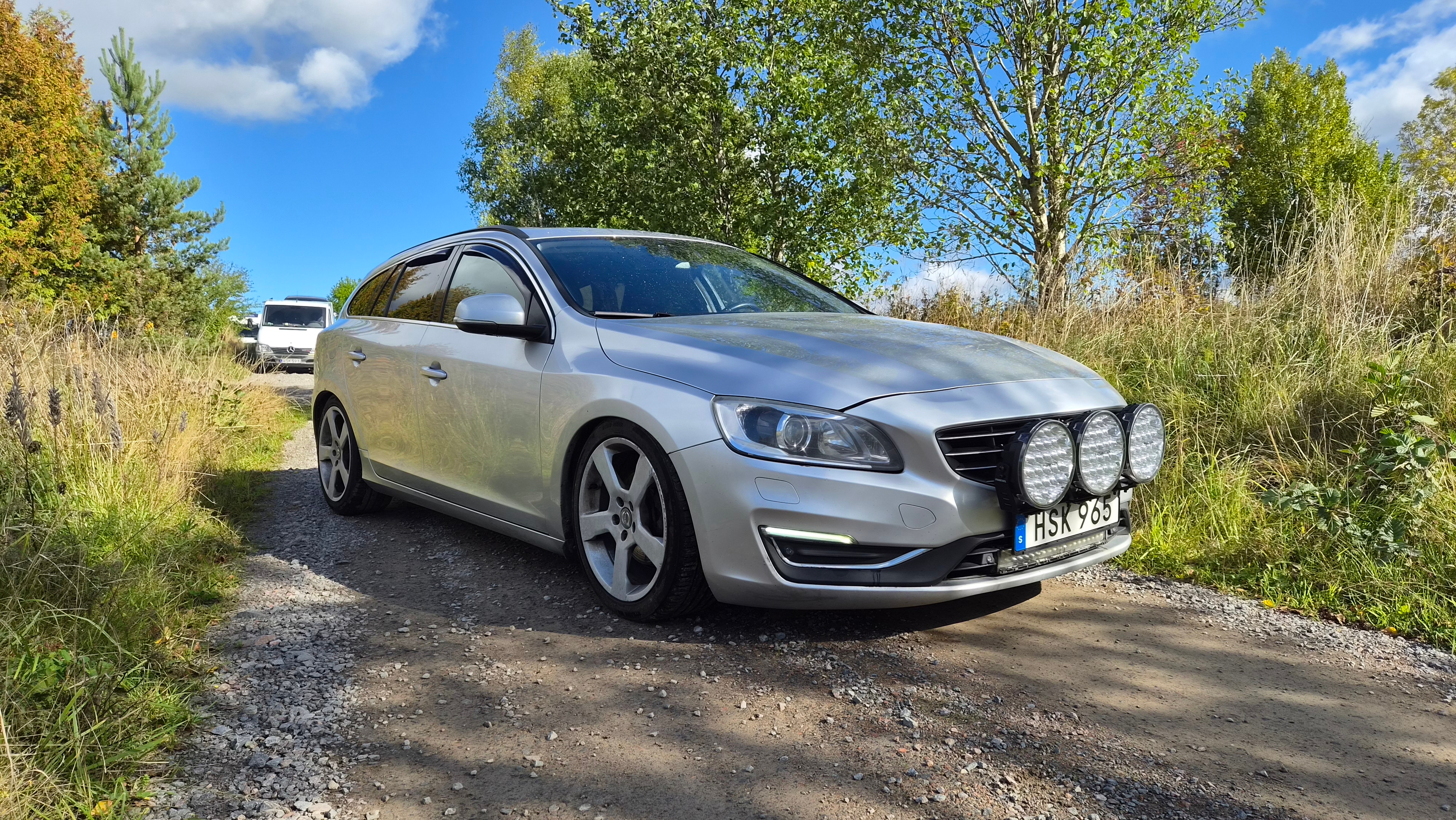 Volvo V60 D4 Geartronic 2016, bild 2/9