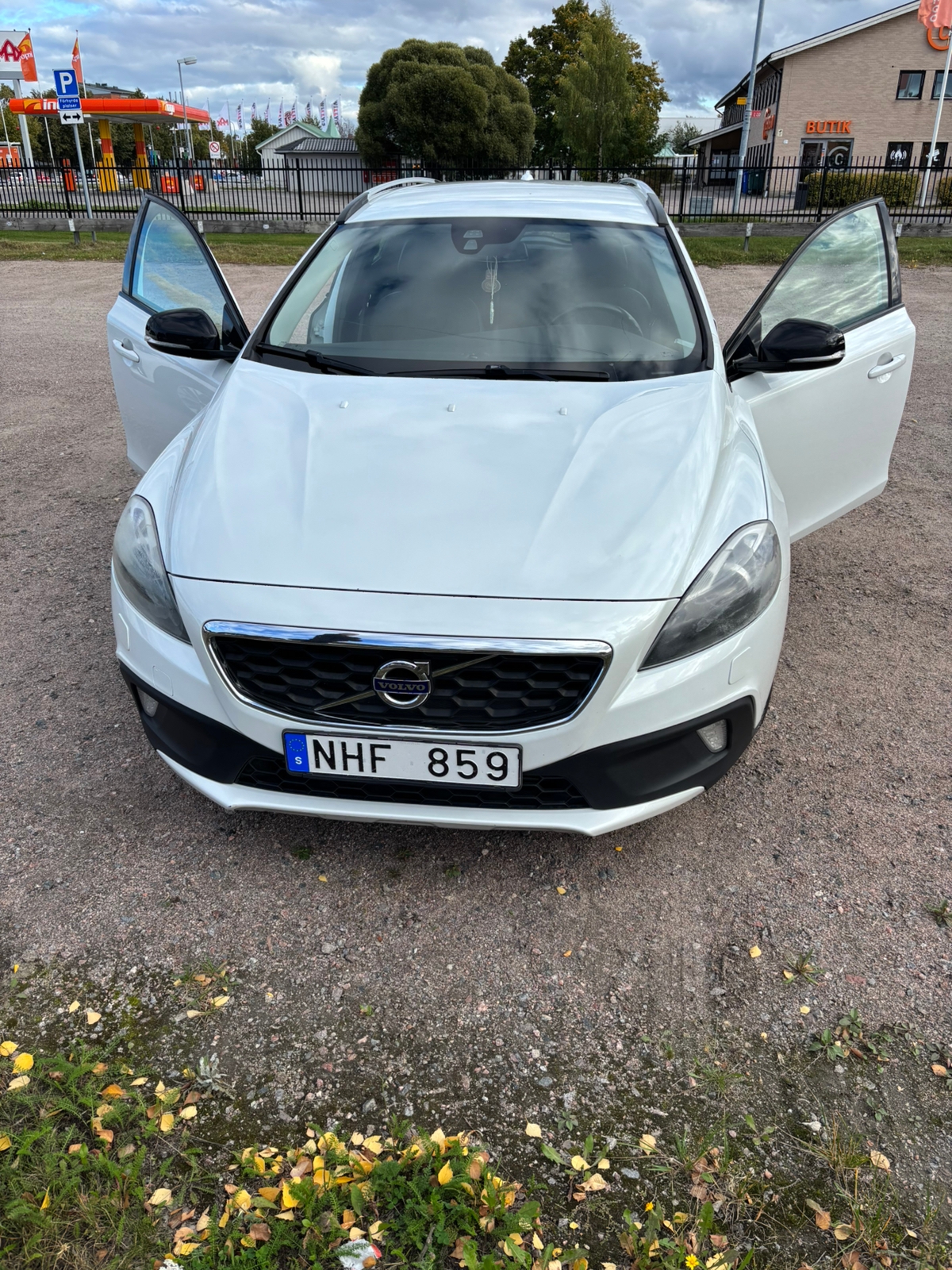 Volvo V40 Cross Country D3 Geartronic 2014, bild 2/8