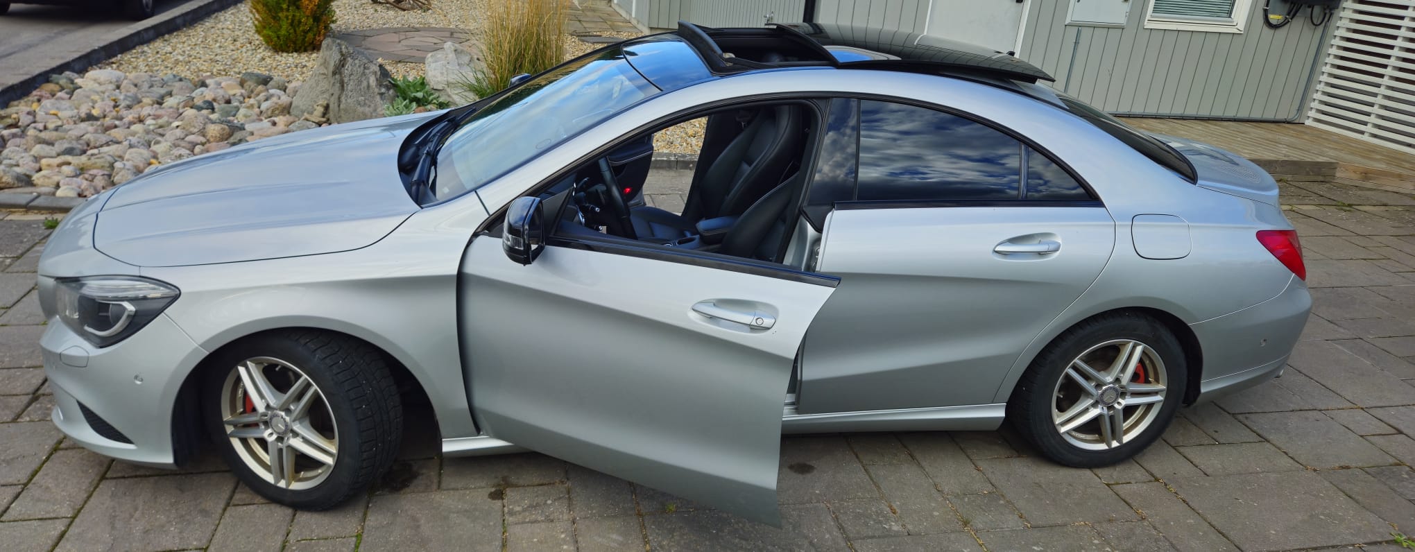Mercedes-Benz CLA 200 7G-DCT 2015, kuva 5/8