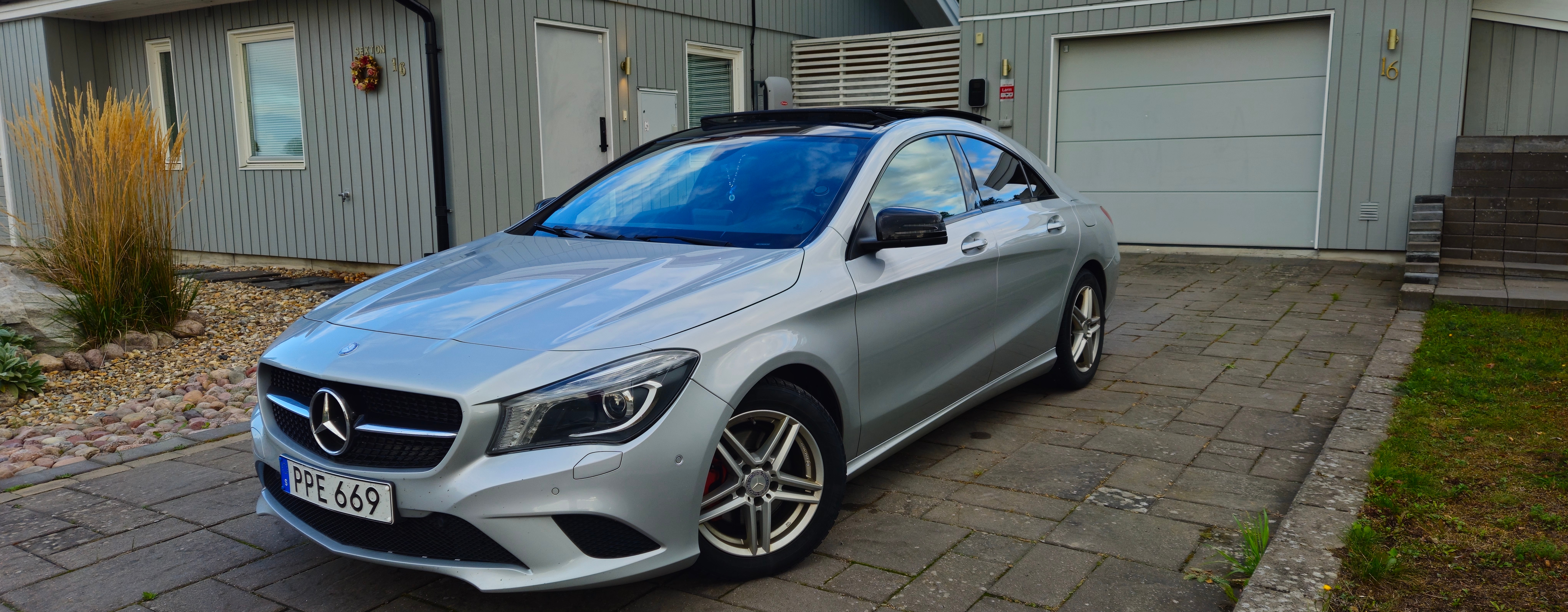 Mercedes-Benz CLA