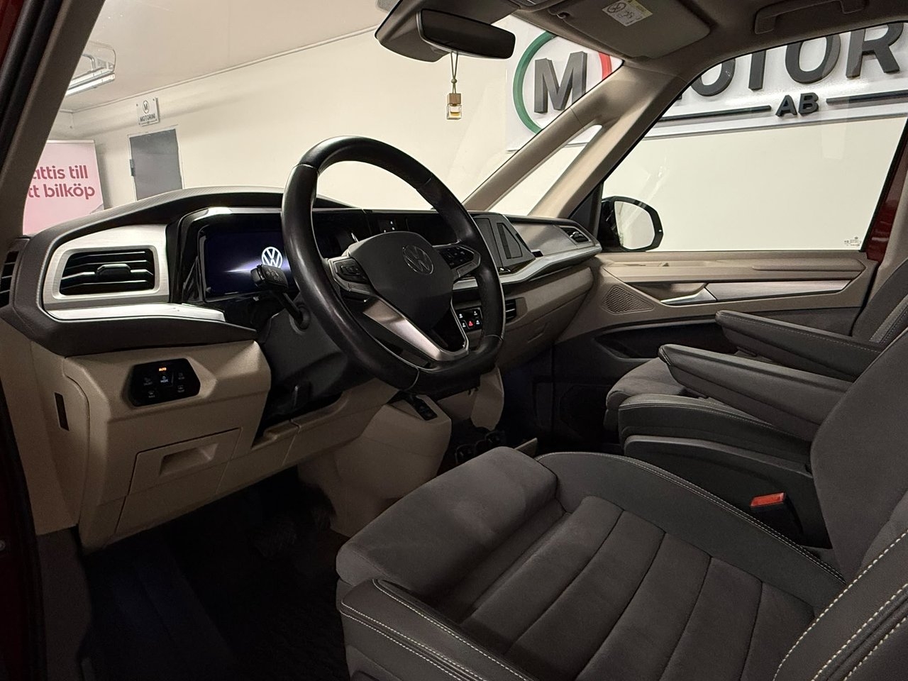 Volkswagen Multivan 2023, photo 5/10