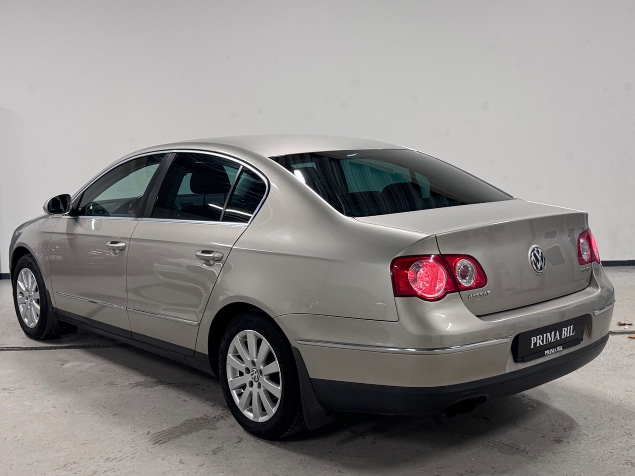 Volkswagen Passat 2007, bild 6/10
