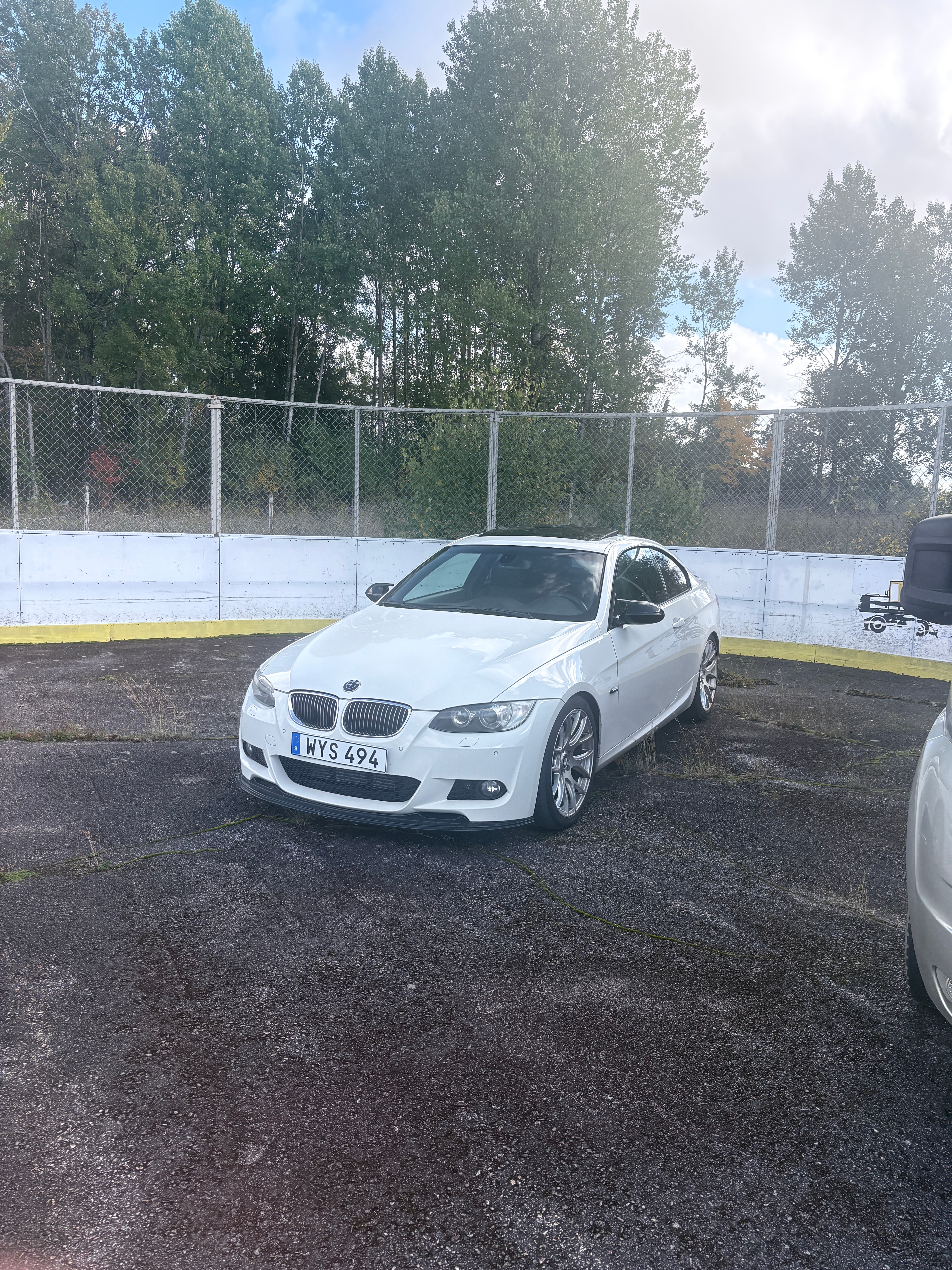 BMW 325 d Coupé Manuell 2008, kuva 2/5