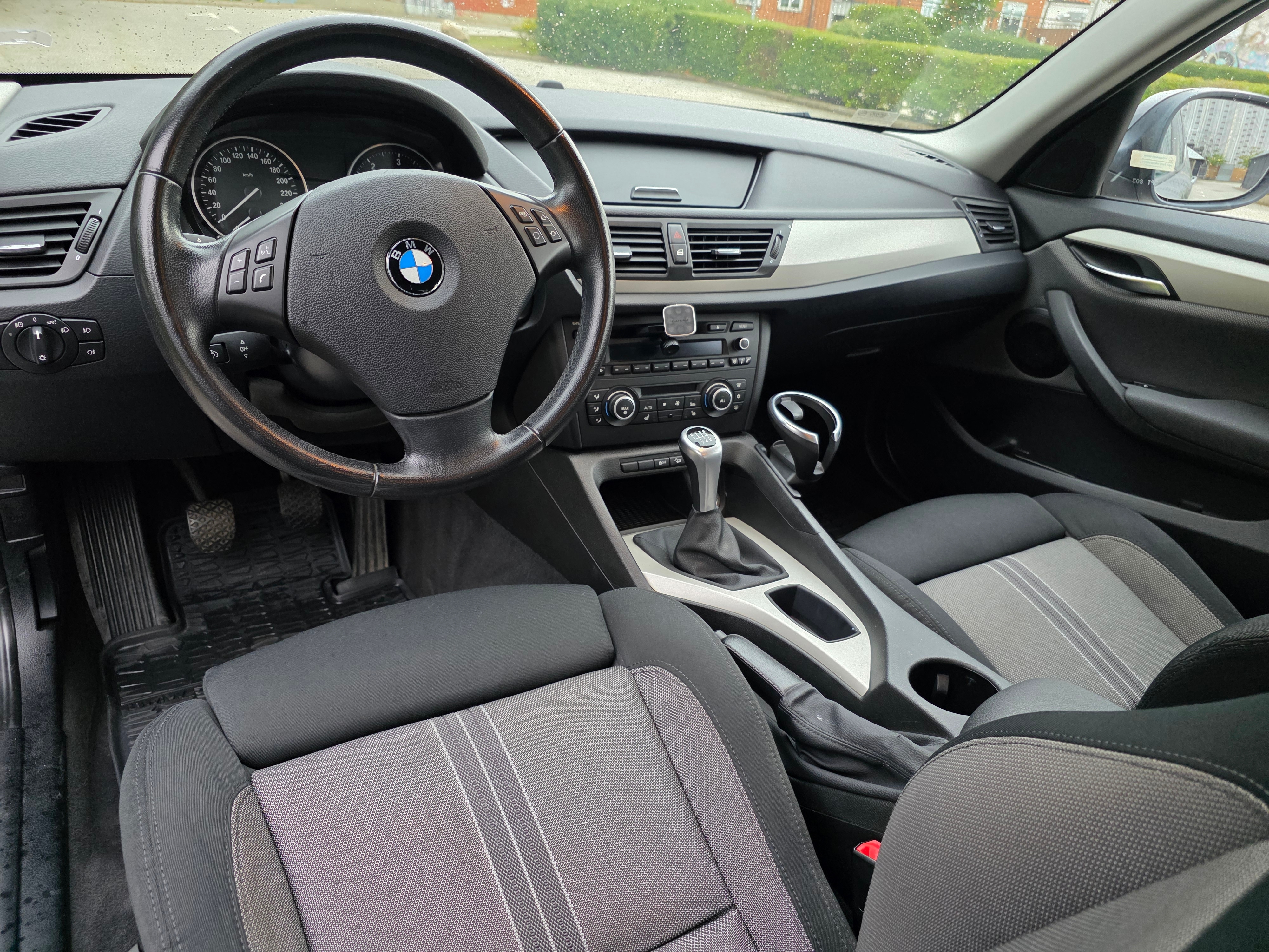 BMW X1 xDrive20d Manuell 2011, bild 5/6