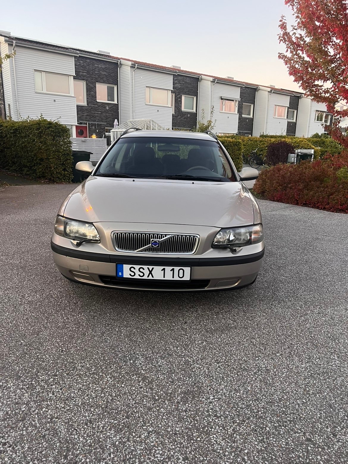 Volvo V70 2.4 Manuell 2001, bild 2/10