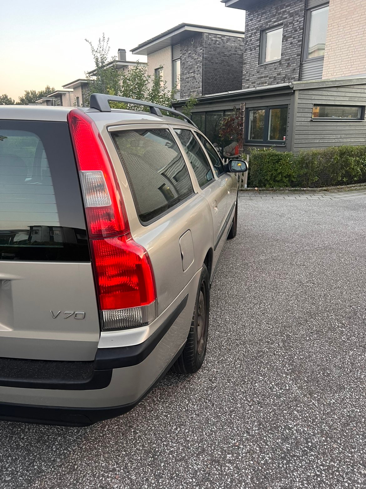 Volvo V70 2.4 Manuell 2001, bild 7/10
