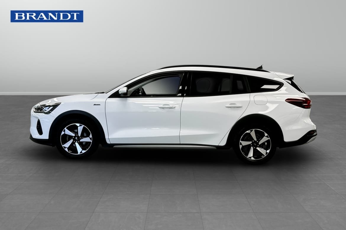 Ford Focus 2023, bild 3/9
