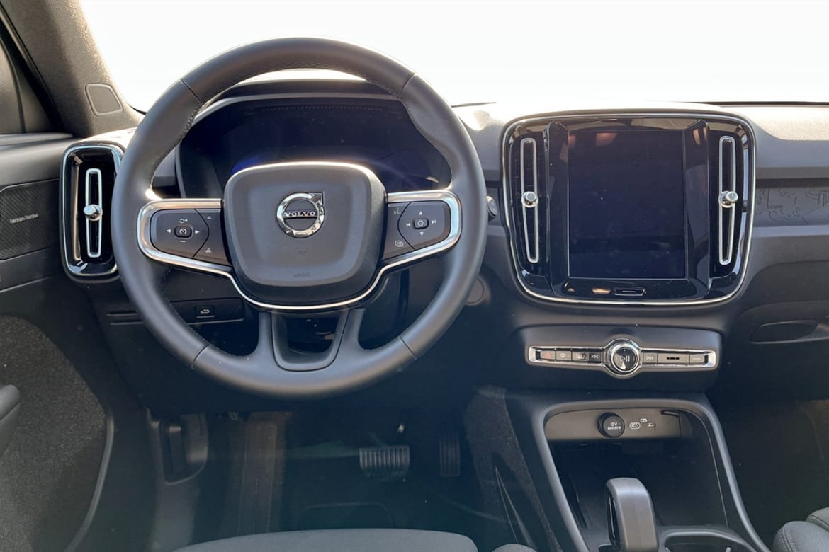 Volvo EX40 2027, bild 7/10