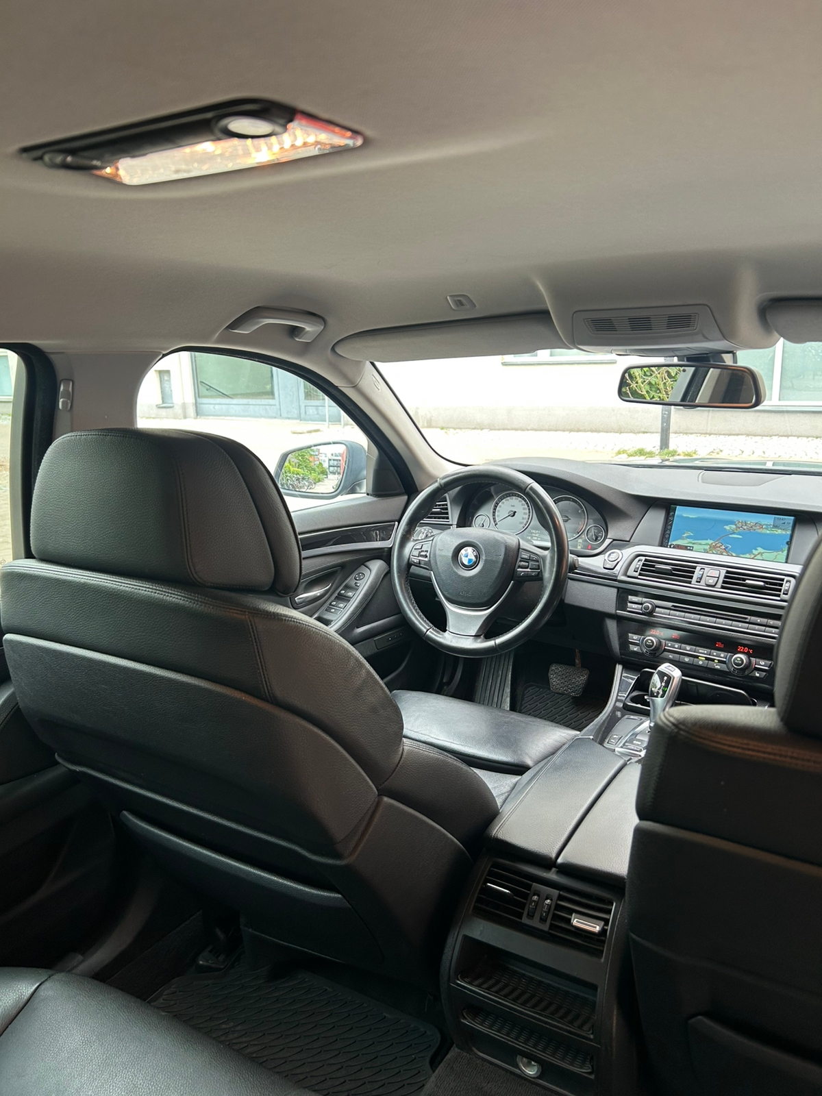 BMW 530 2011, bild 5/10