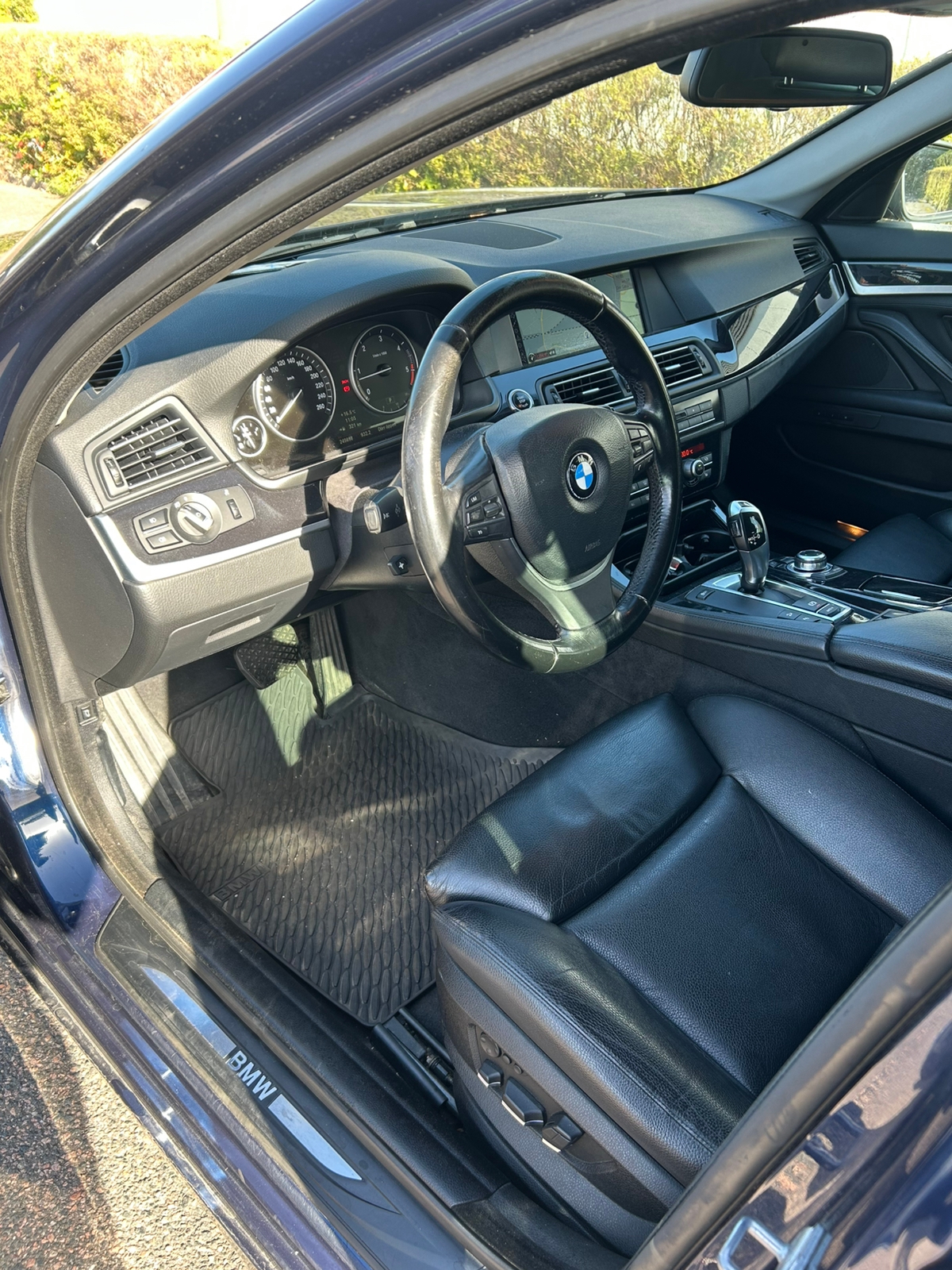 BMW 530 2011, bild 3/10