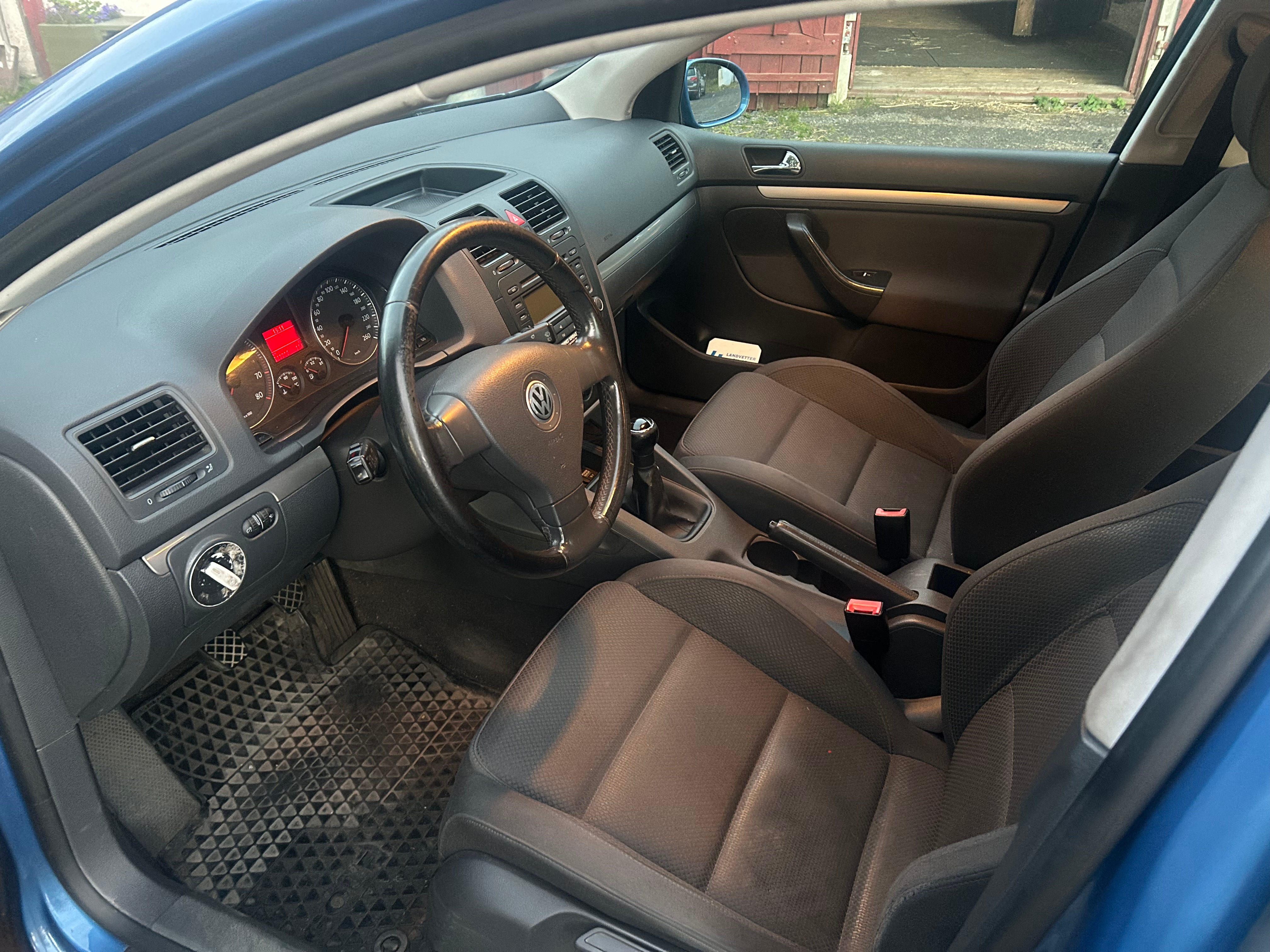 Volkswagen Golf 2004, bild 6/6