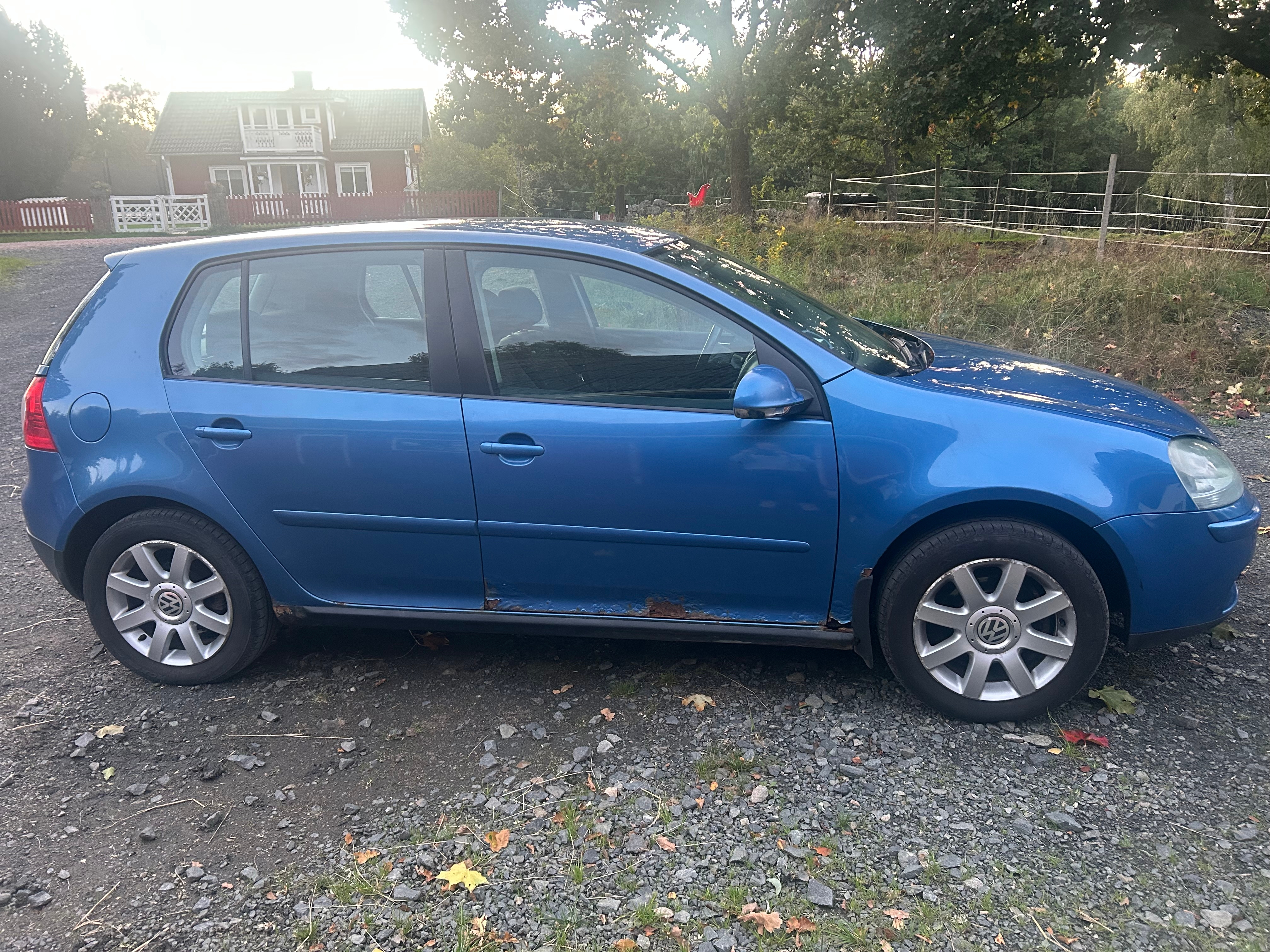 Volkswagen Golf 2004, bild 2/6