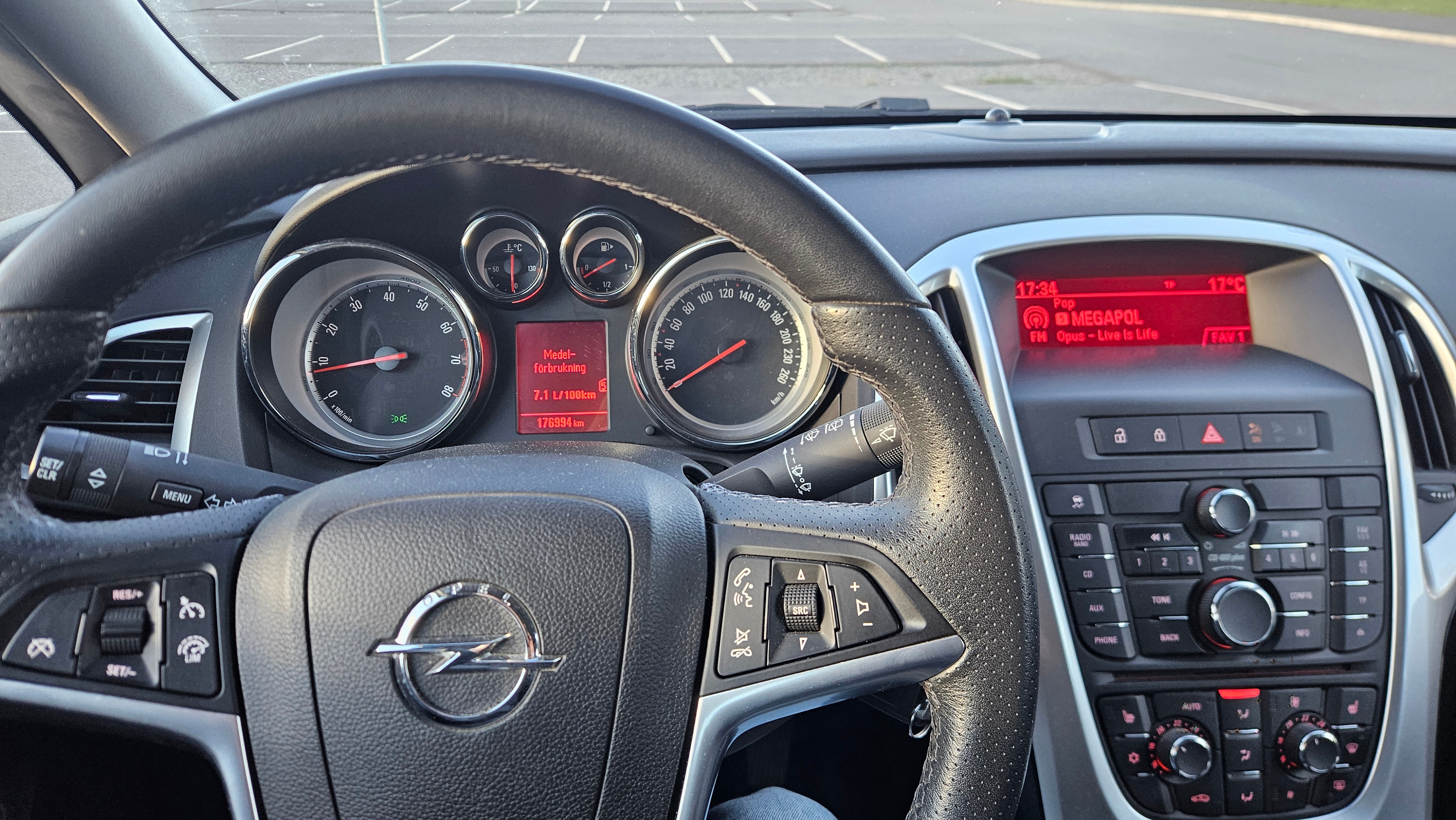 Opel Astra 2014, bild 7/10