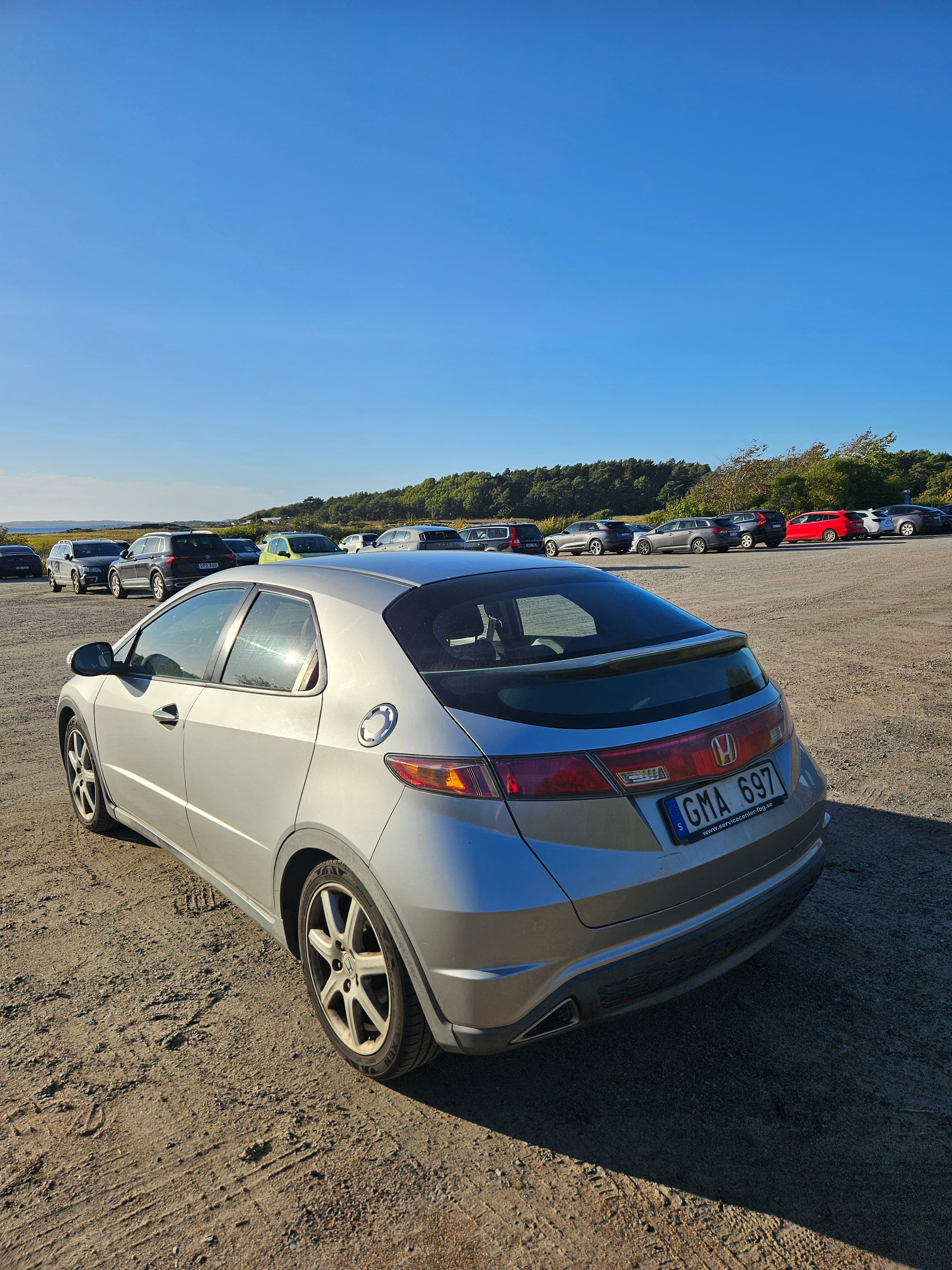 Honda Civic 5-dörrar 1.8 i-VTEC Manuell 2008, bild 2/6