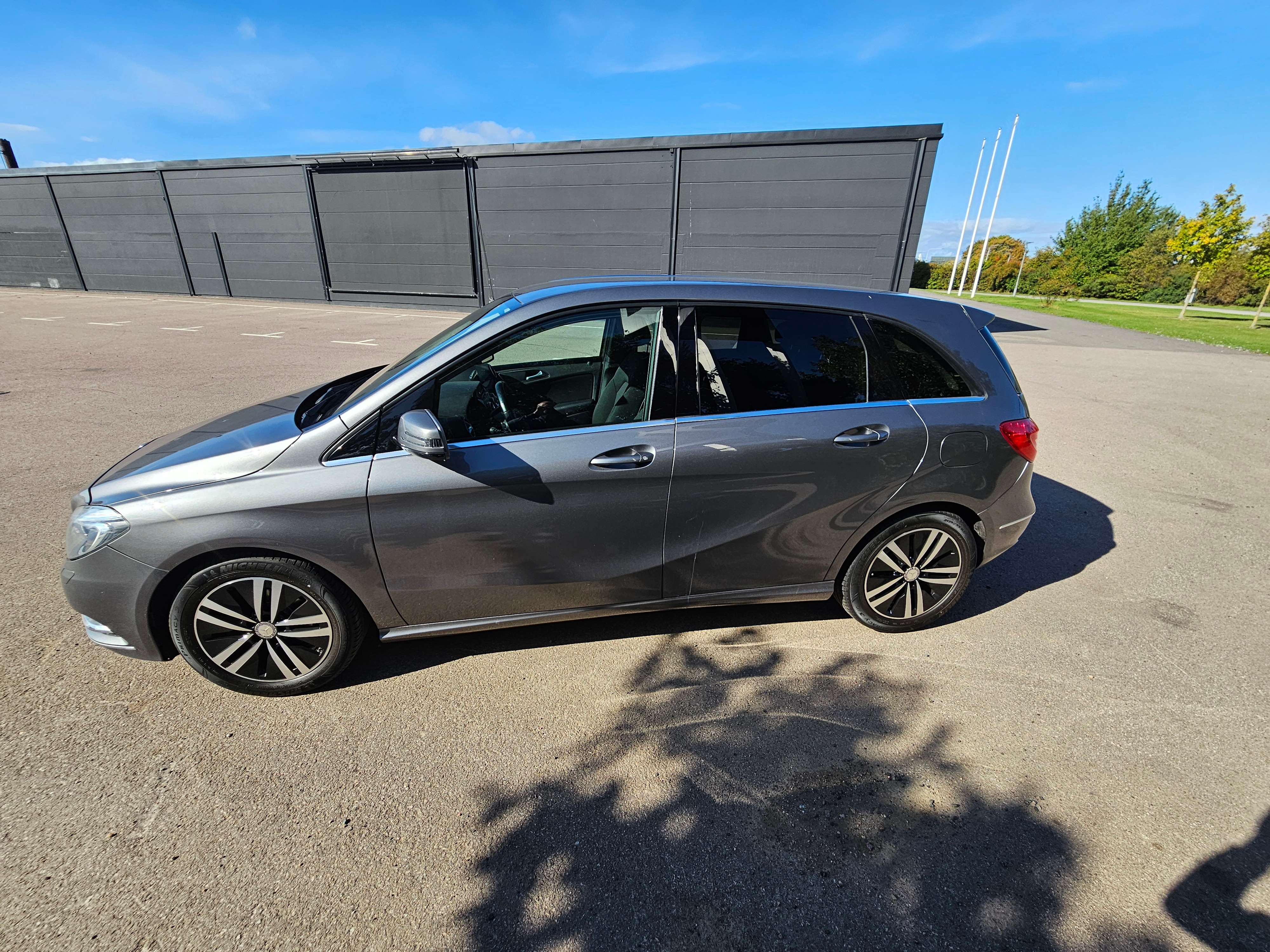 Mercedes-Benz B