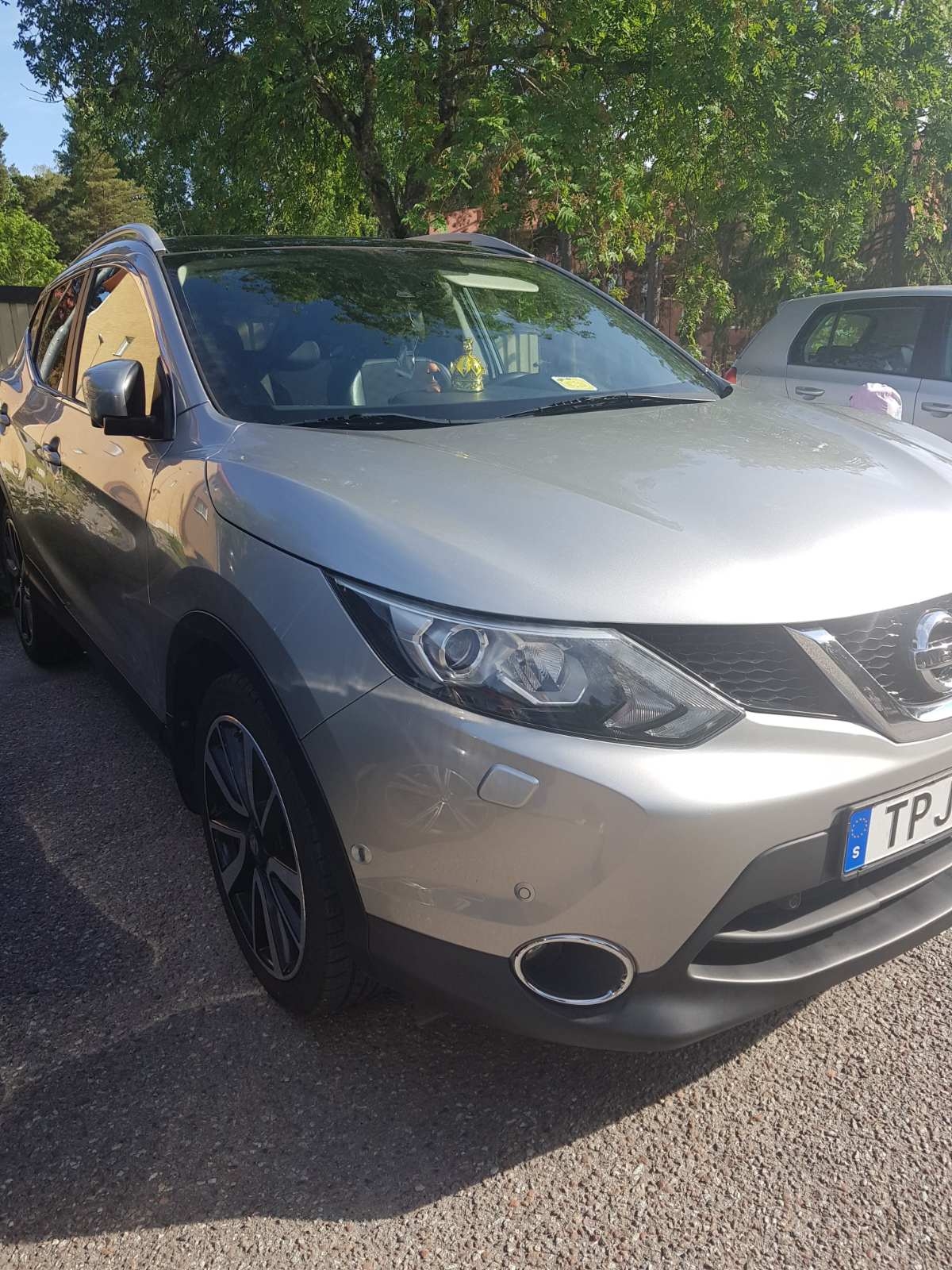 Nissan Qashqai 1.2 DIG-T XTRONIC-CVT 2016, kuva 6/7