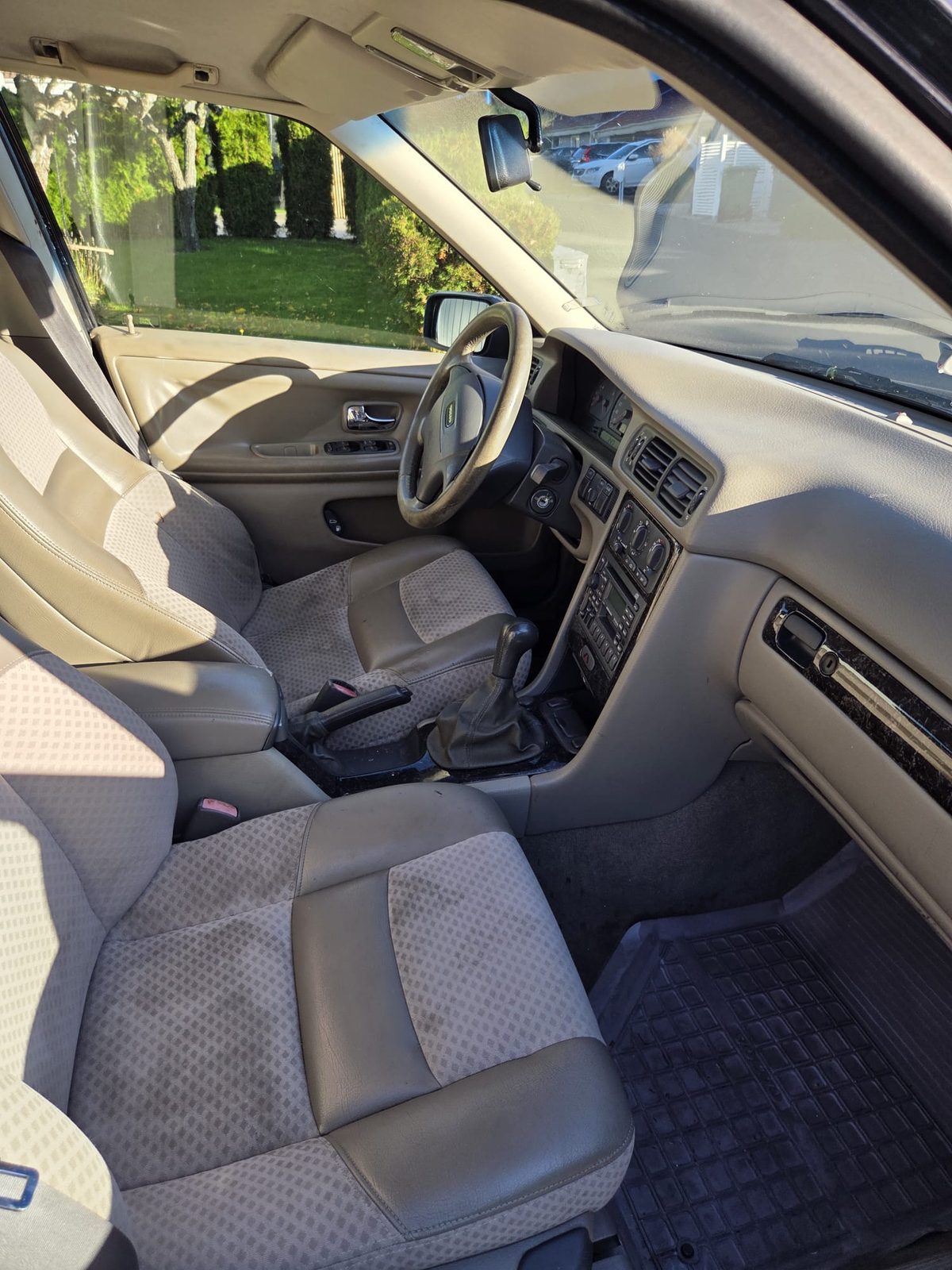 Volvo S70 2.4 Manuell 2000, bild 6/7