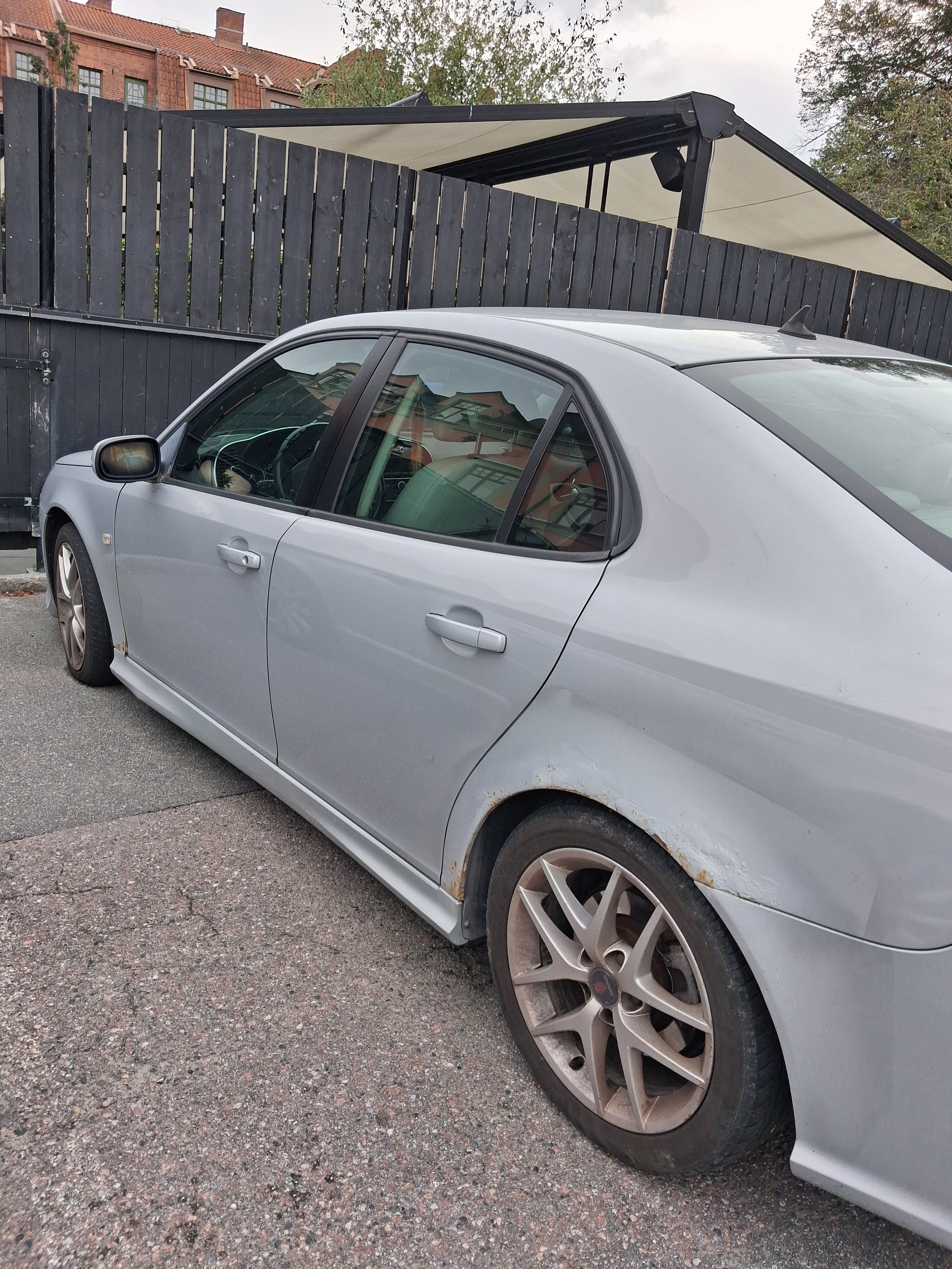 Saab 9-3 2008, photo 2/6