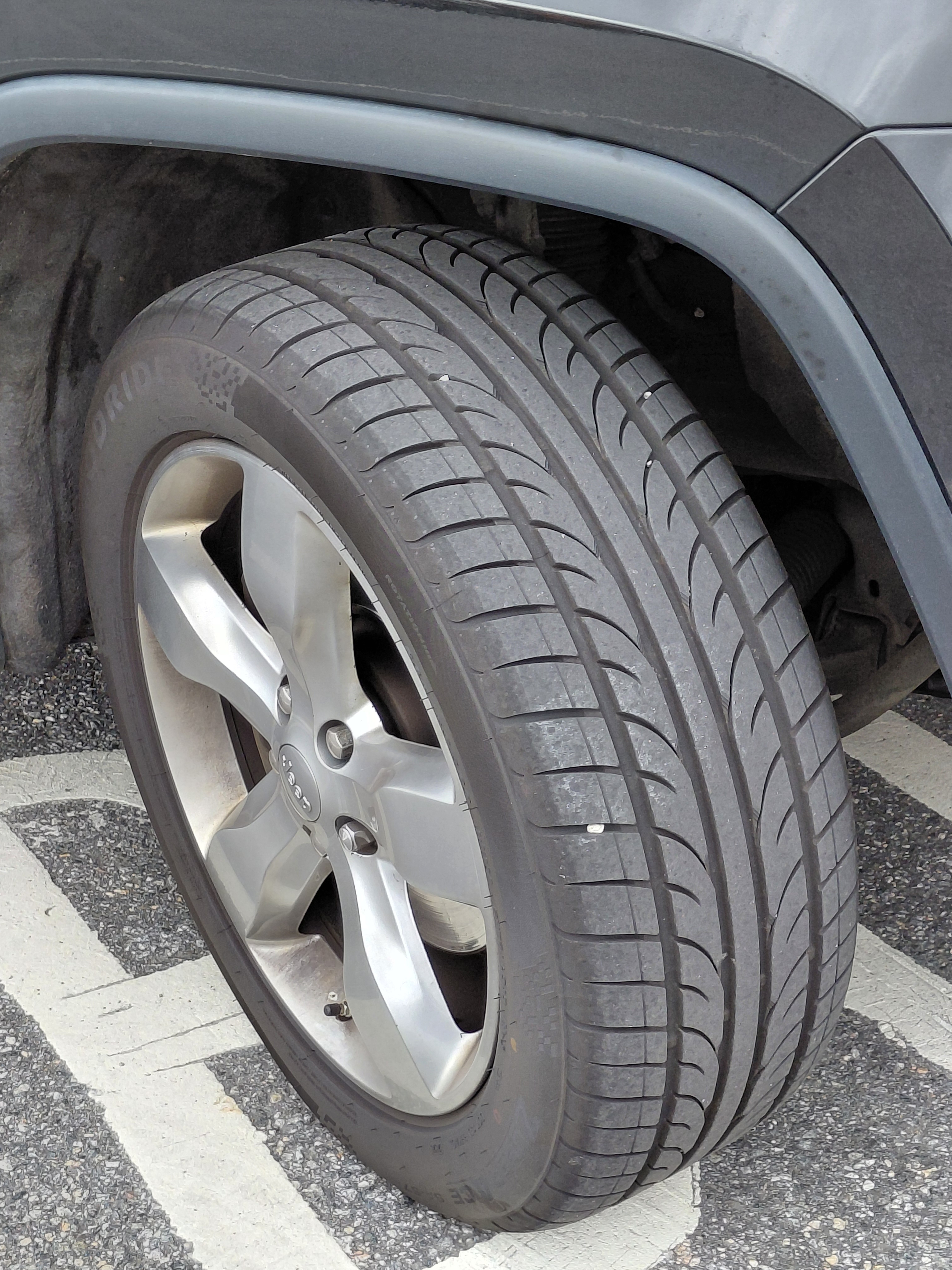 Jeep Grand Cherokee 2012, photo 5/8
