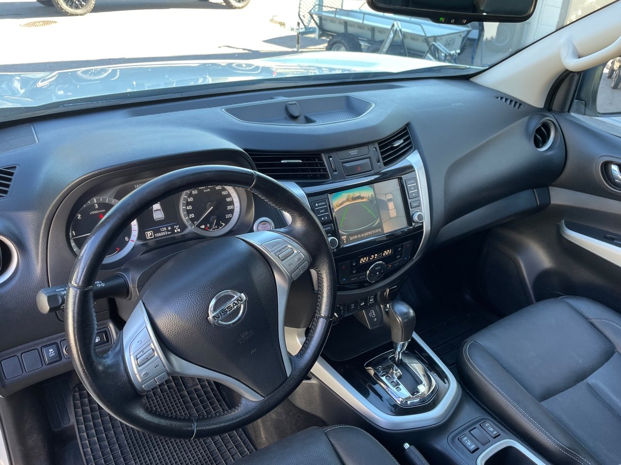 Nissan Navara 2021, bild 5/10