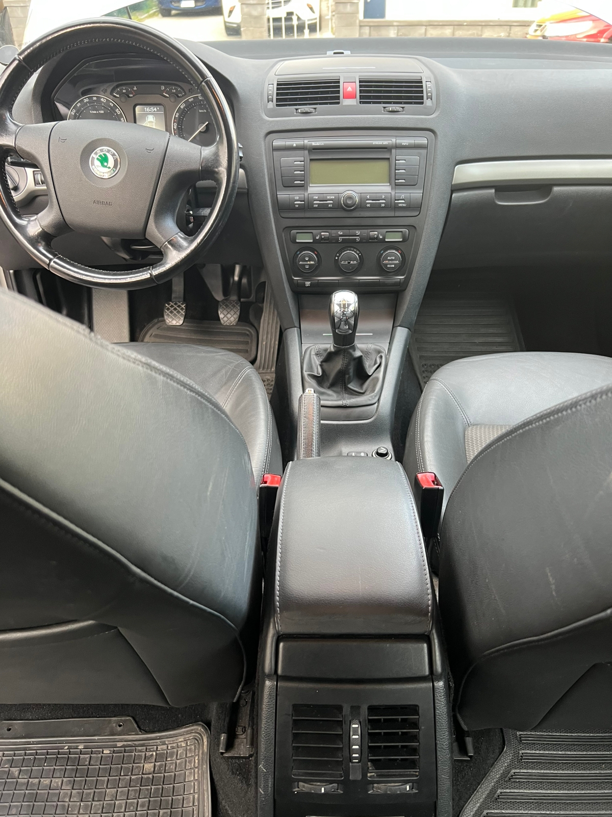 Skoda Octavia 2008, kuva 6/10