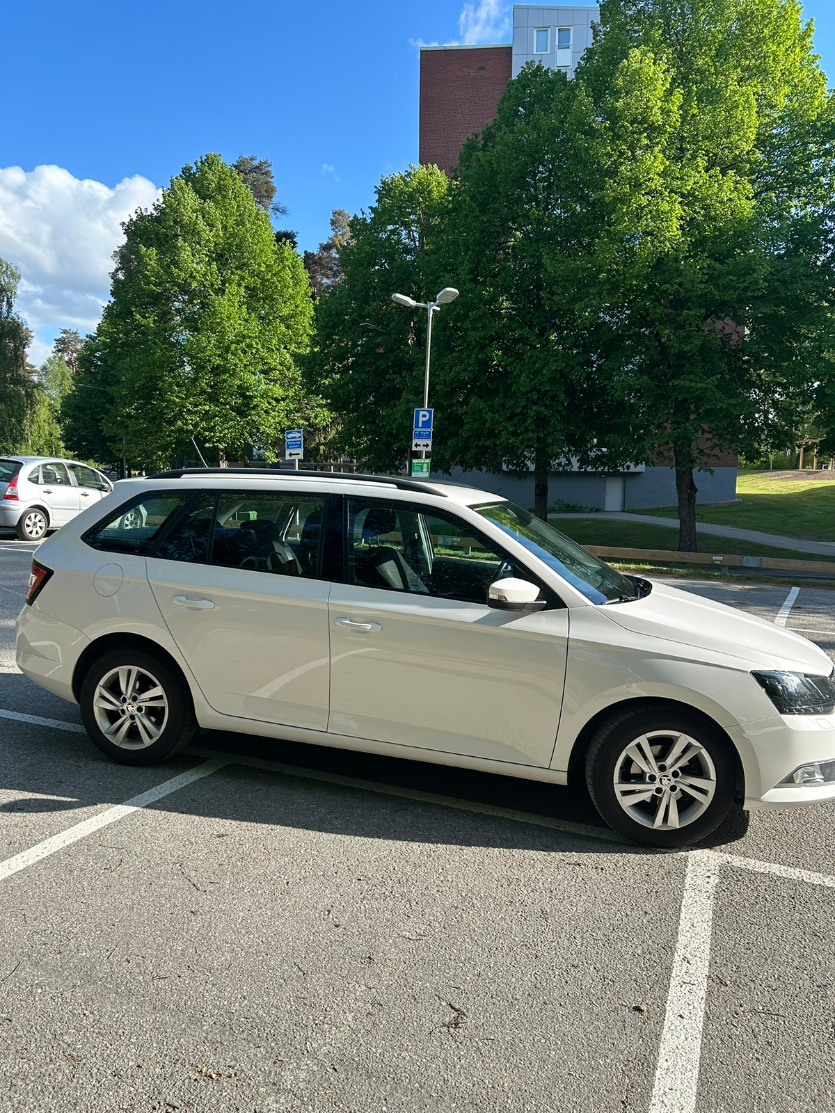 Skoda Fabia Kombi 1.0 TSI Manuell 2018, bild 4/10