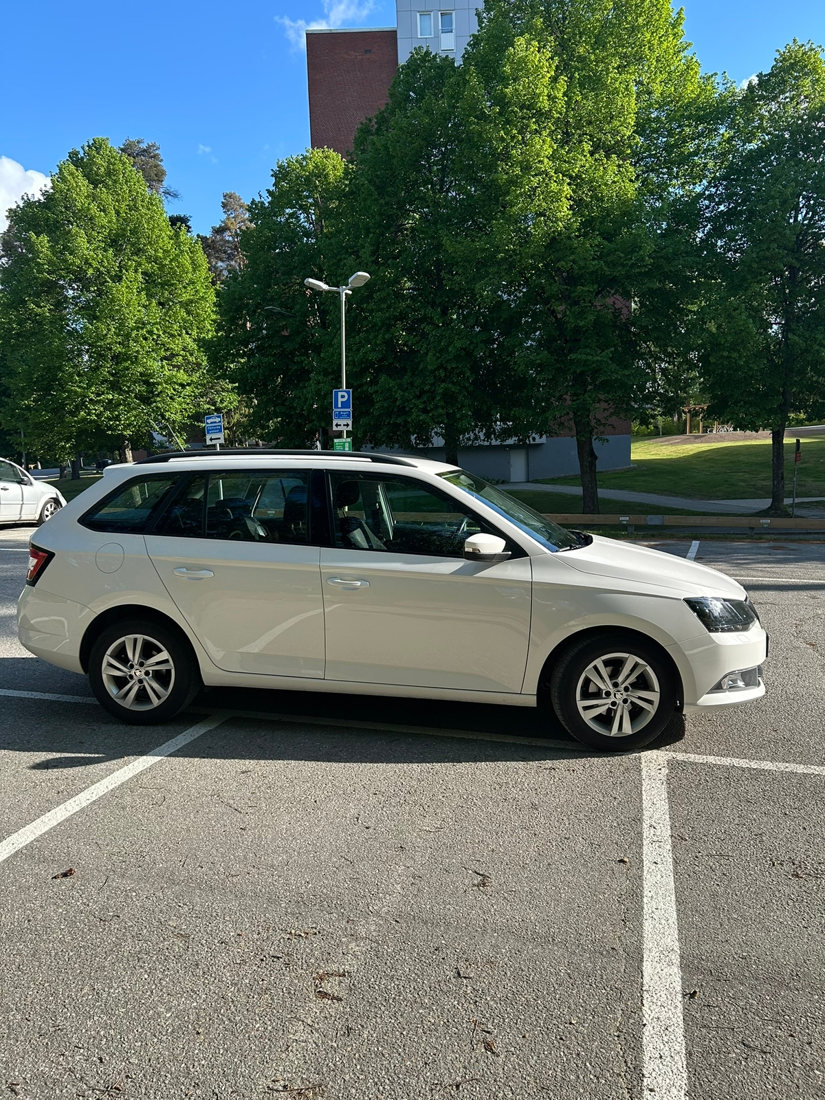Skoda Fabia Kombi 1.0 TSI Manuell 2018, bild 5/10