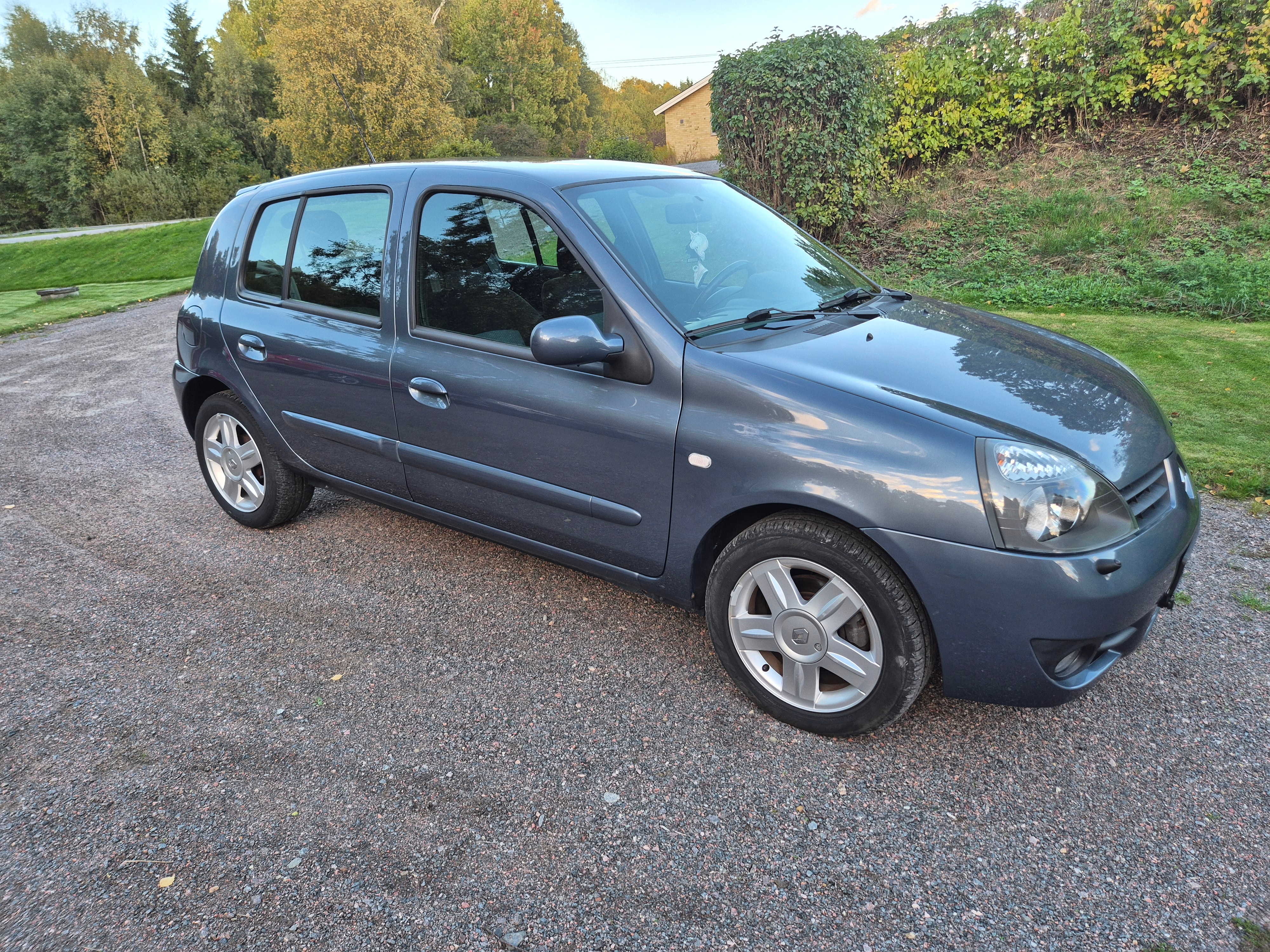 Renault Clio 2008, bild 3/6