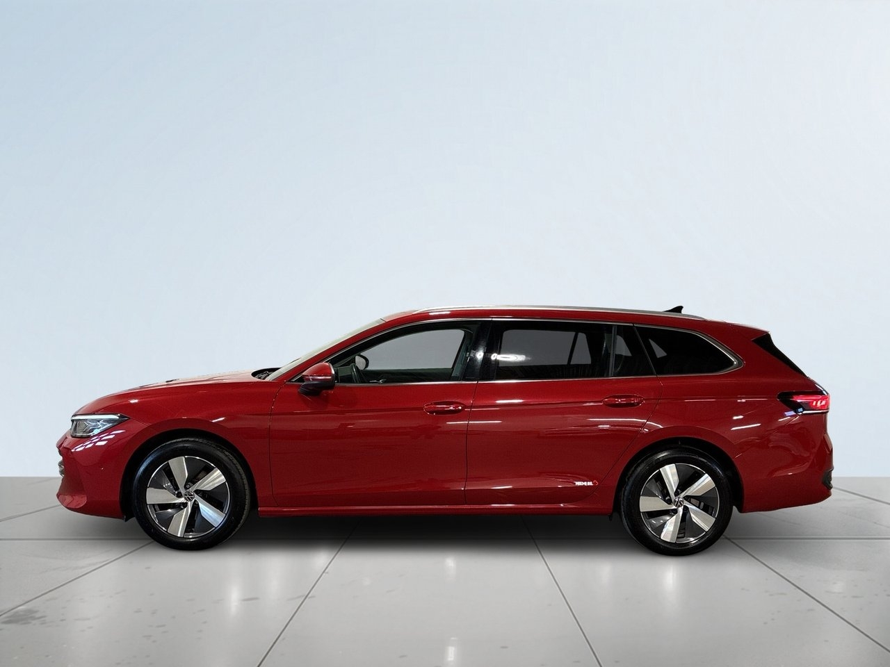Volkswagen Passat 2024, bild 4/24