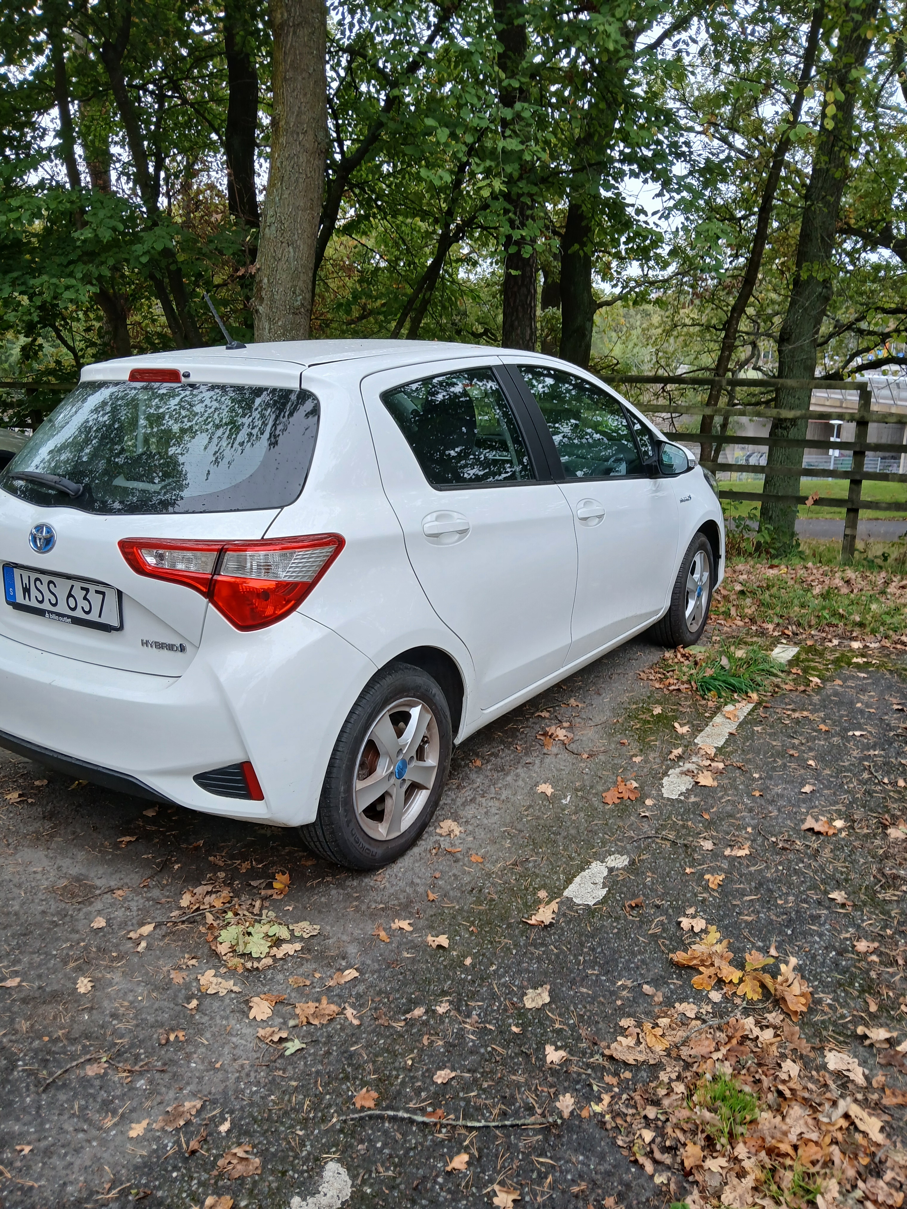 Toyota Yaris Hybrid e-CVT 2018, kuva 2/7