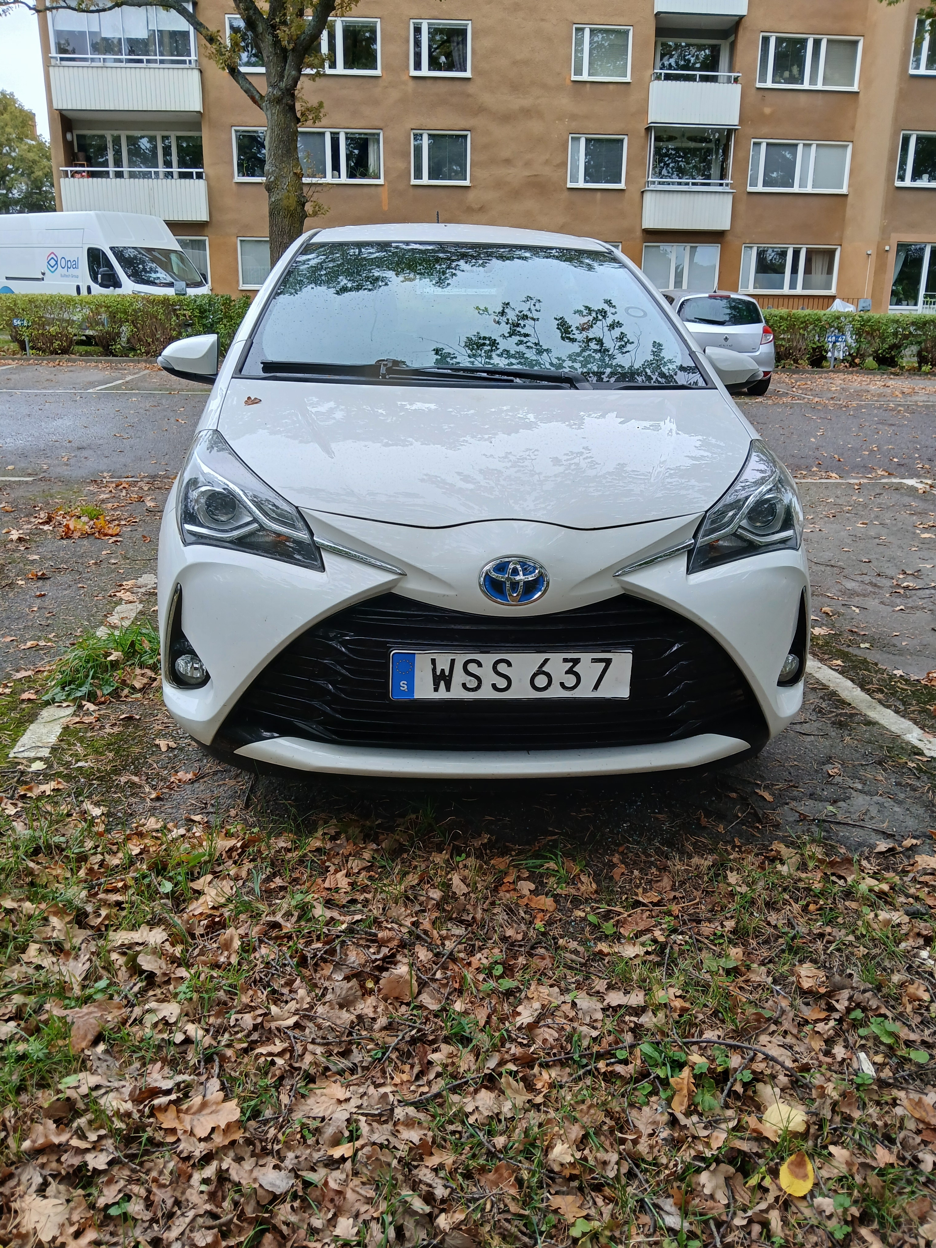 Toyota Yaris Hybrid e-CVT 2018, kuva 3/7
