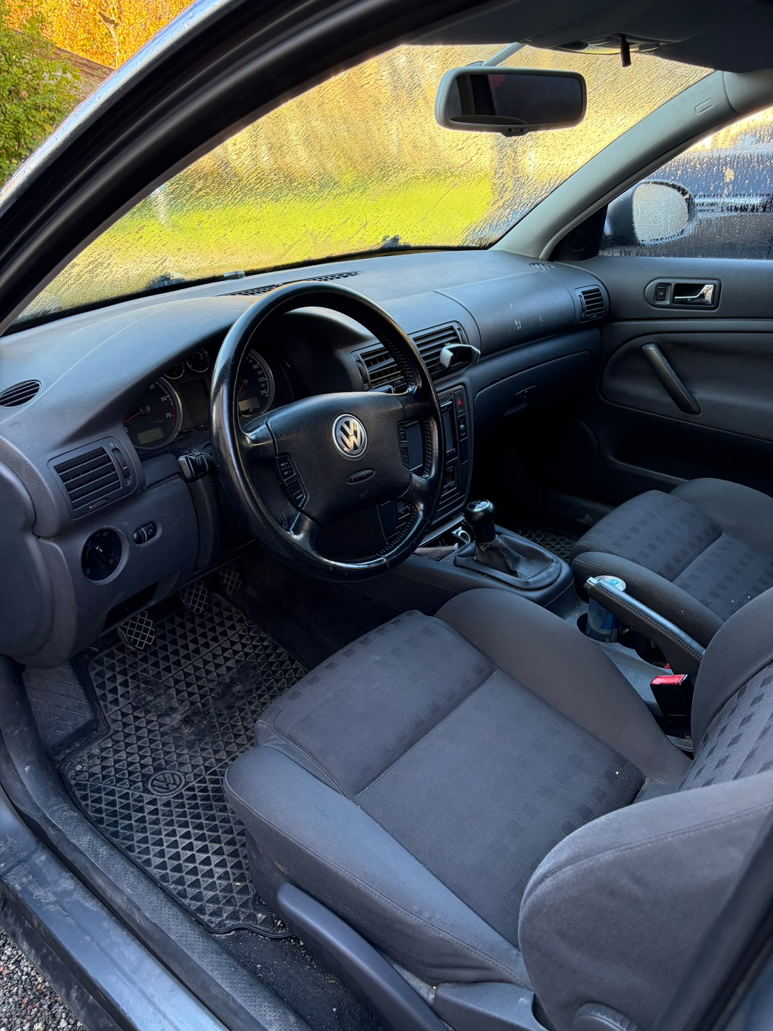 Volkswagen Passat Variant 1.8 T Manuell 2005, bild 2/5