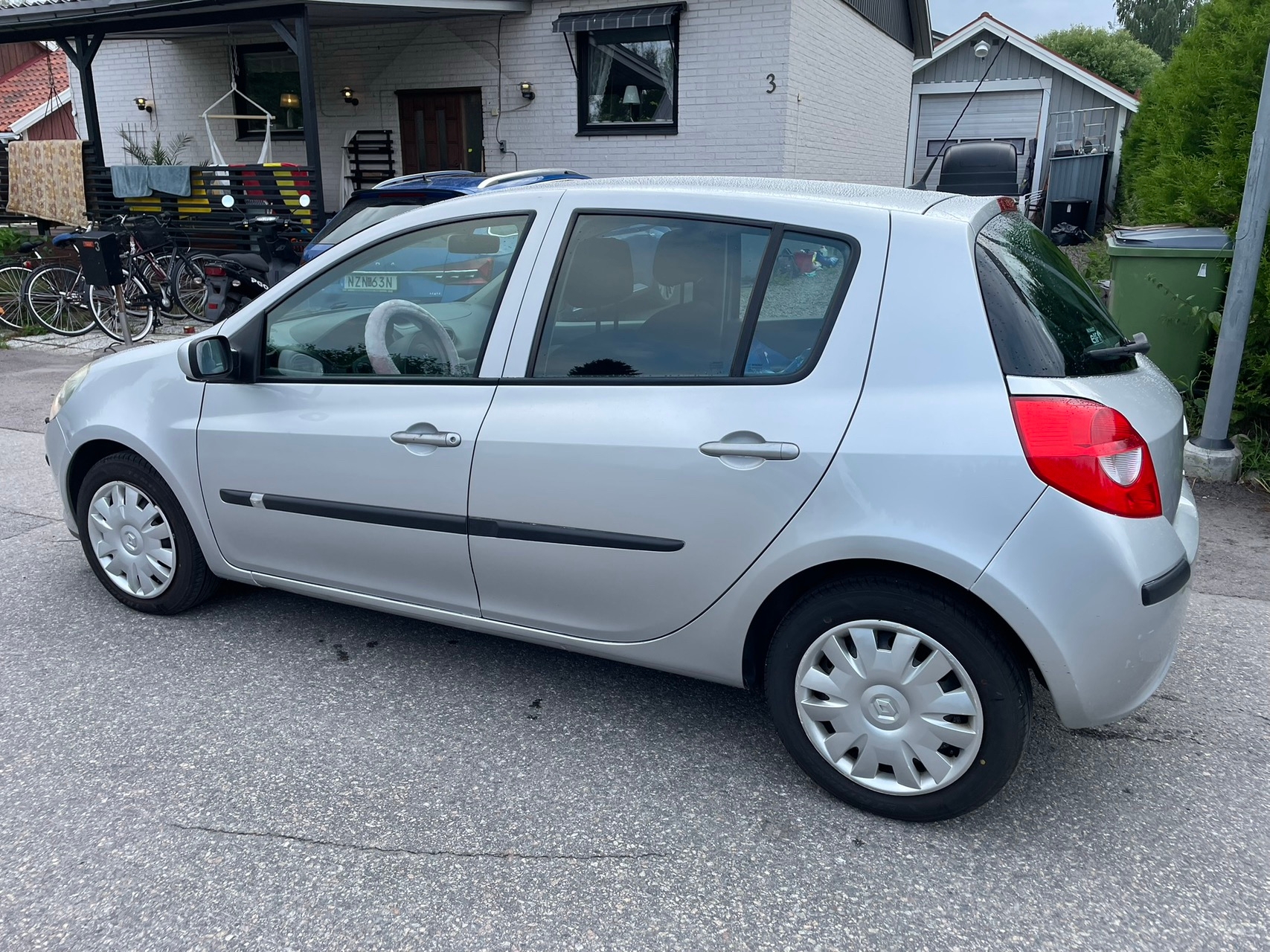 Renault Clio 2009, bild 2/8