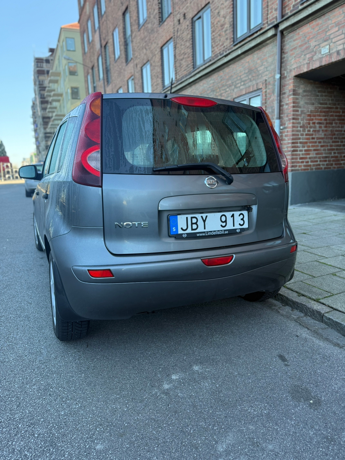 Nissan Note 1.4 Manuell 2013, bild 4/10