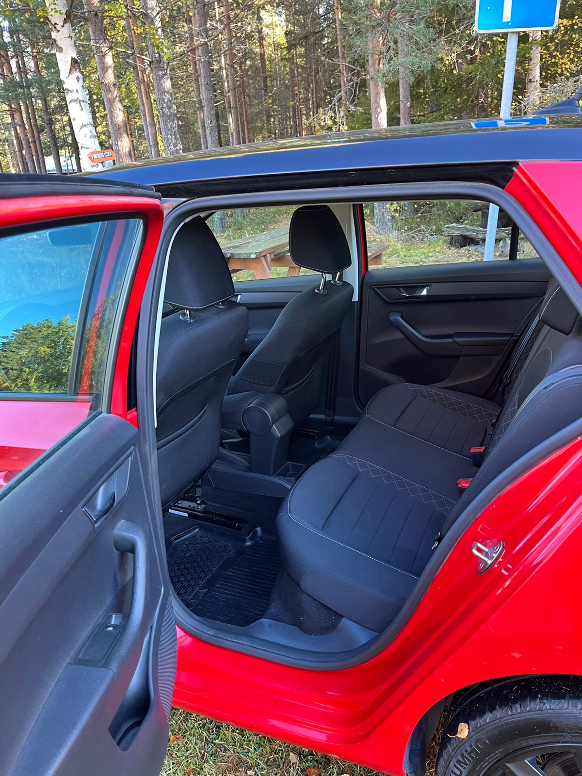 Skoda Fabia 1.0 TSI Manuell 2018, bild 7/7