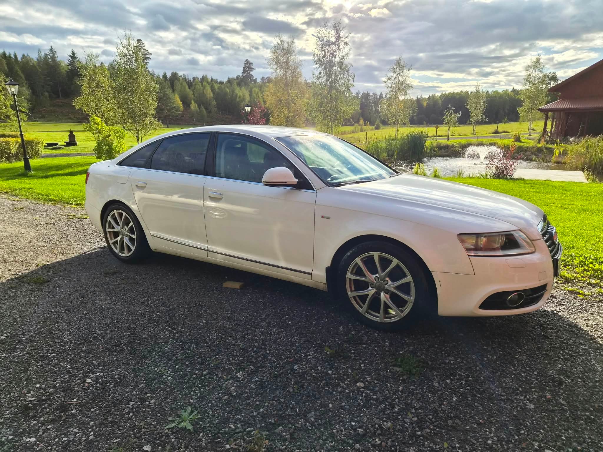 Audi A6 Sedan 2.0 TDI DPF Multitronic 2009, bild 3/5