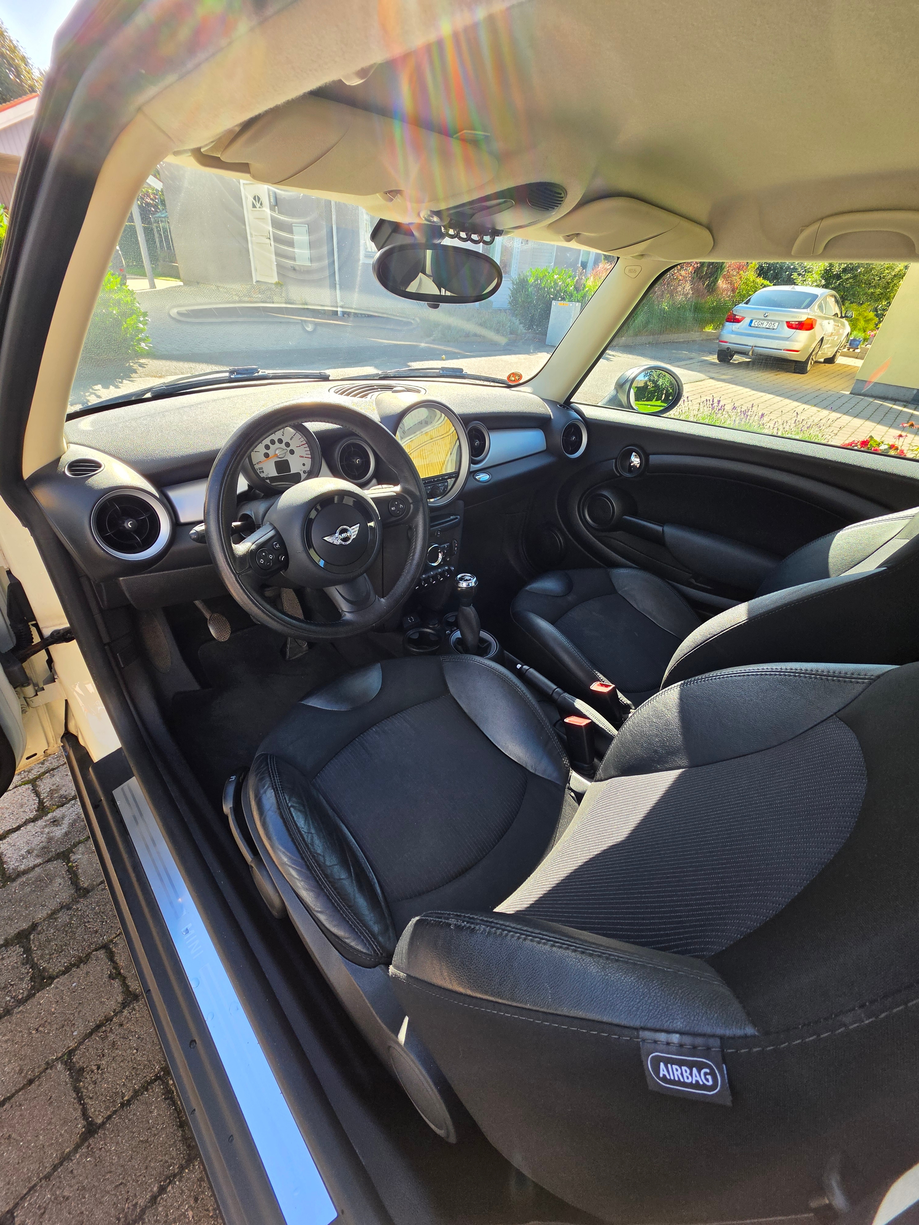 MINI One Manuell 2014, bild 3/4
