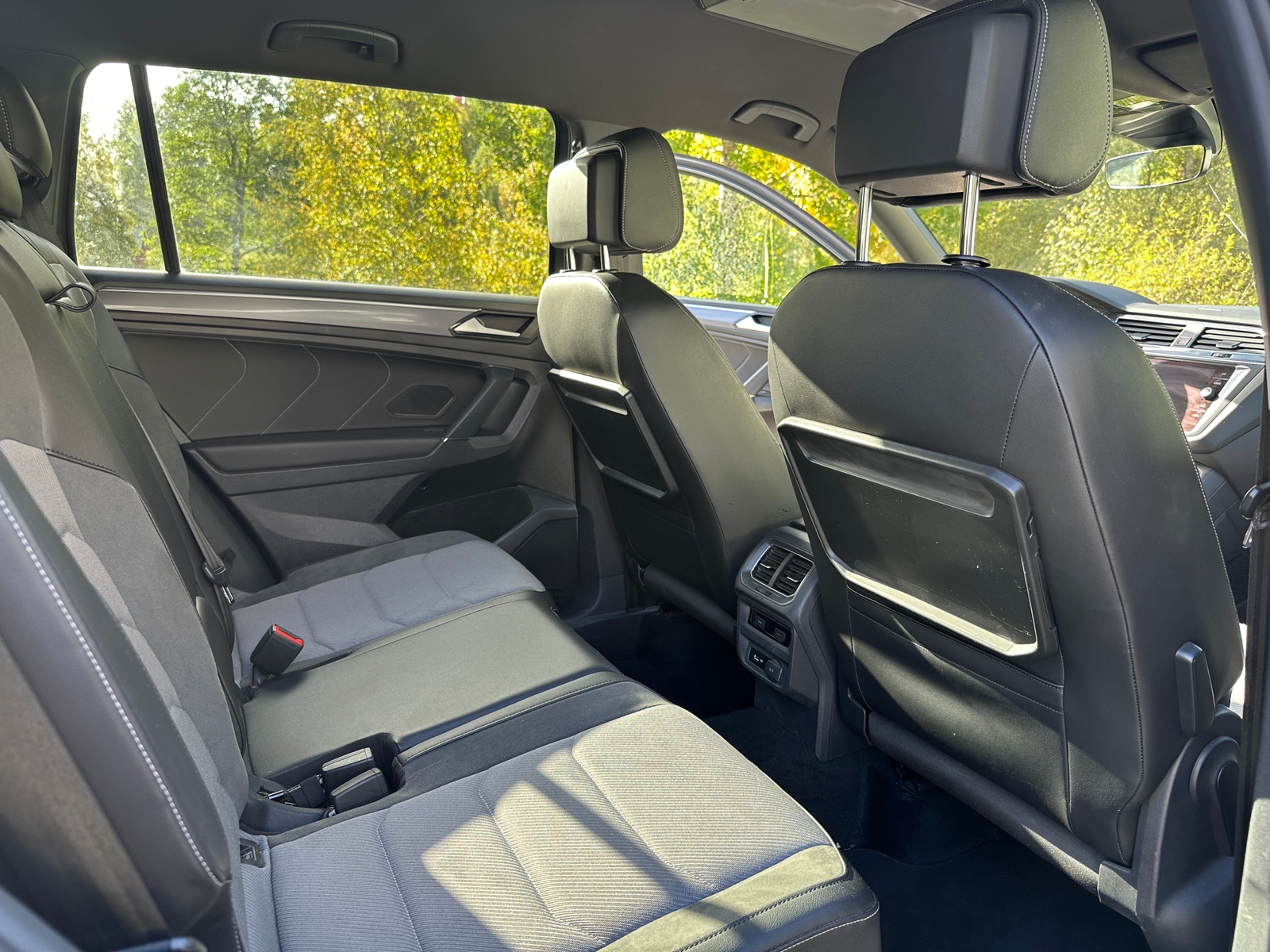 Volkswagen Tiguan Allspace 2018, bild 6/8