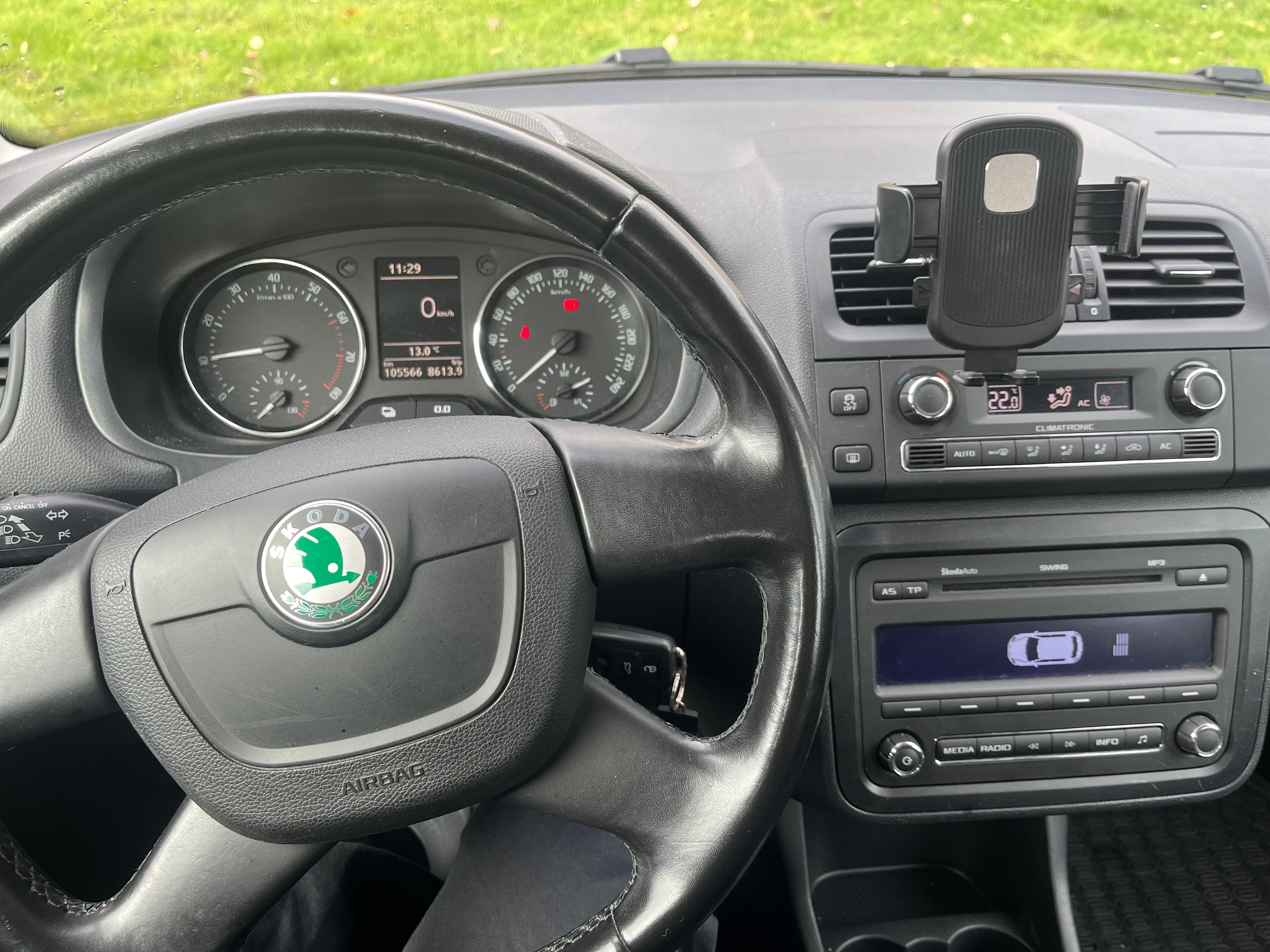Skoda Fabia 1.2 TSI Manuell 2011, bild 6/10