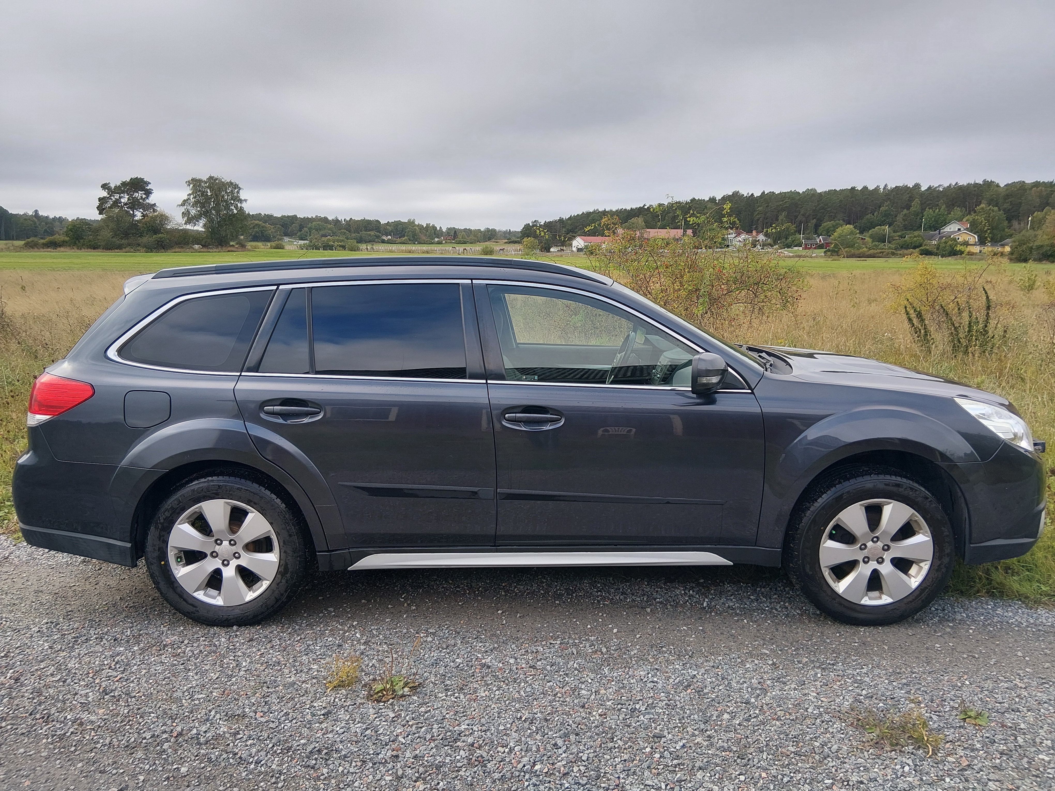 Subaru Outback 2.0 4WD Manuell 2010, bild 7/10